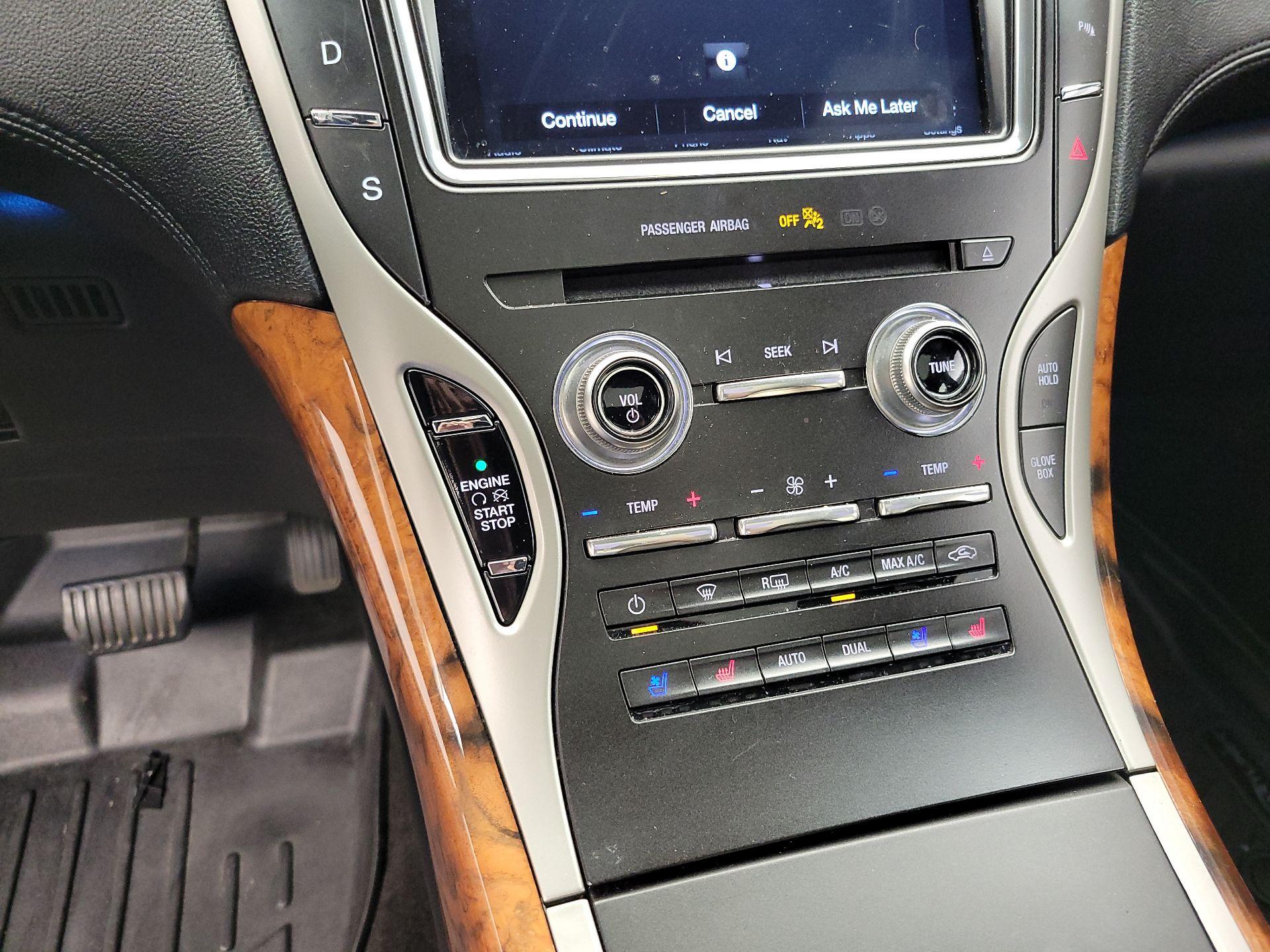 Thumbnail: 2019 Lincoln Nautilus - 17