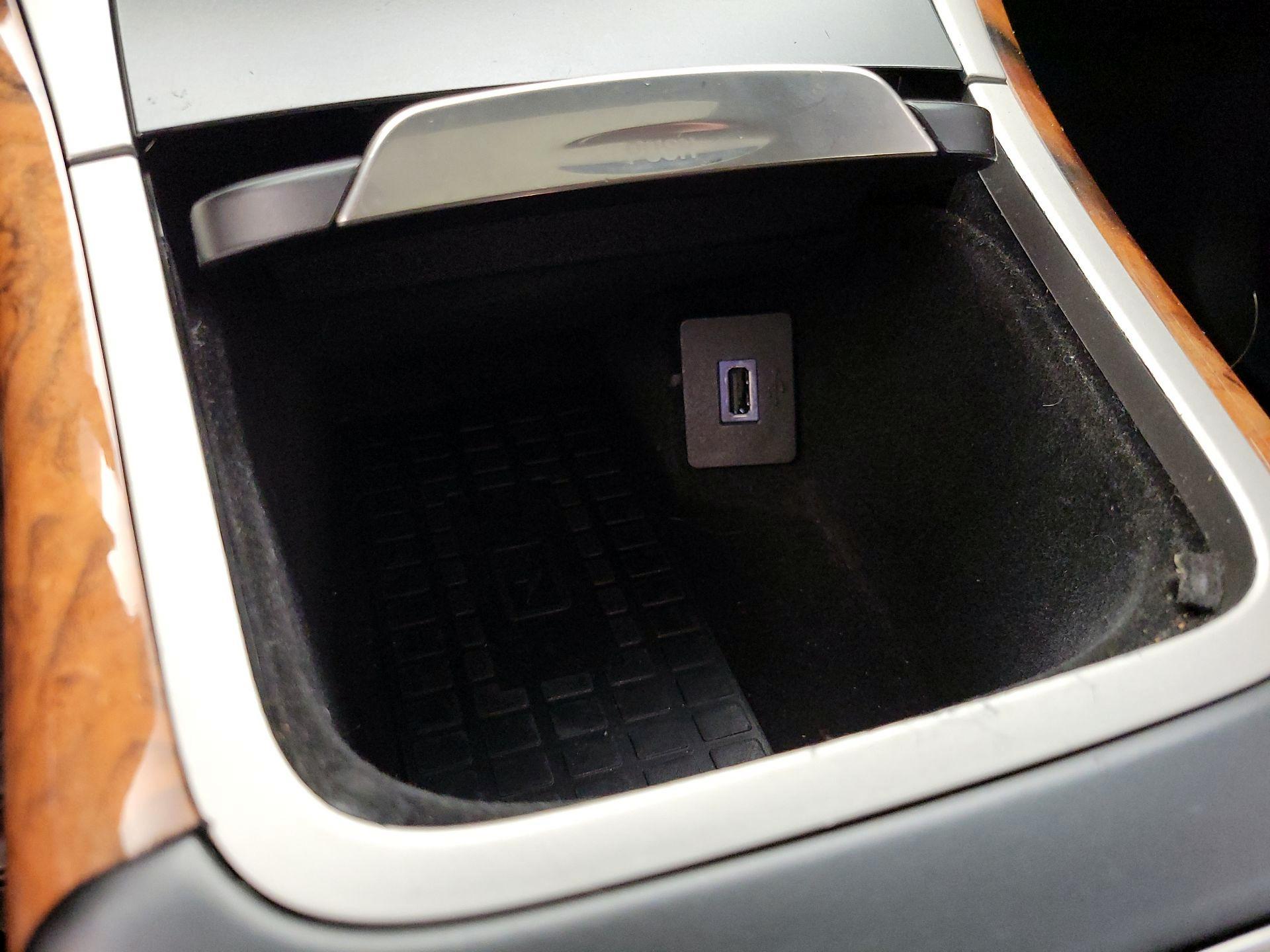 Thumbnail: 2019 Lincoln Nautilus - 19