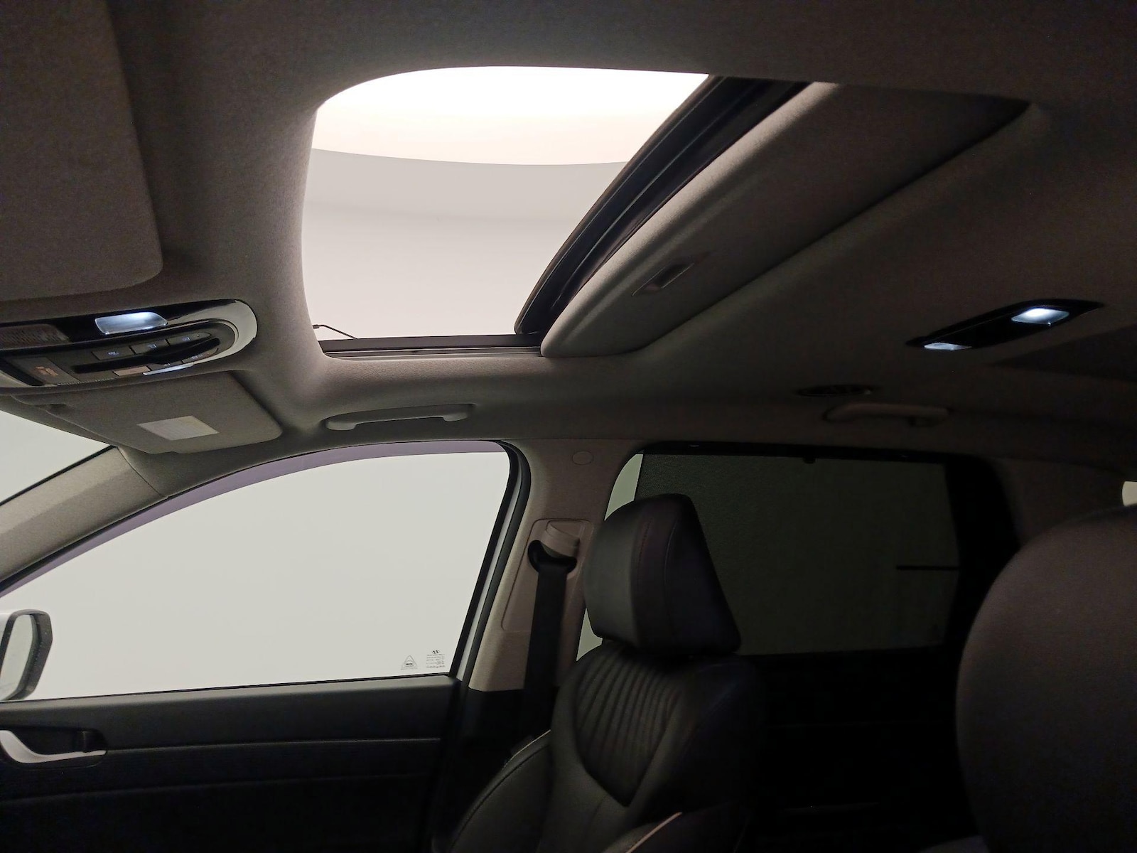 2024 Hyundai Palisade Limited - Photo 21