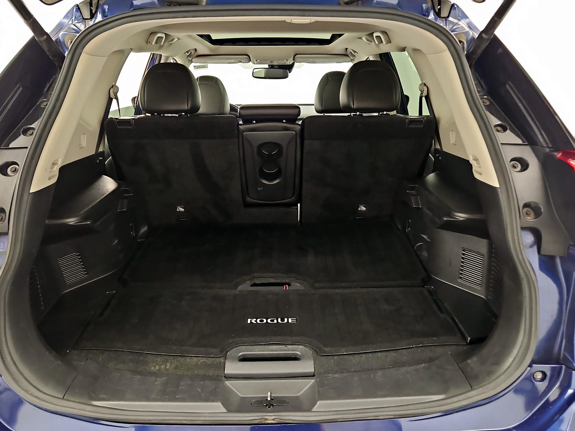 Thumbnail: 2018 Nissan Rogue - 20