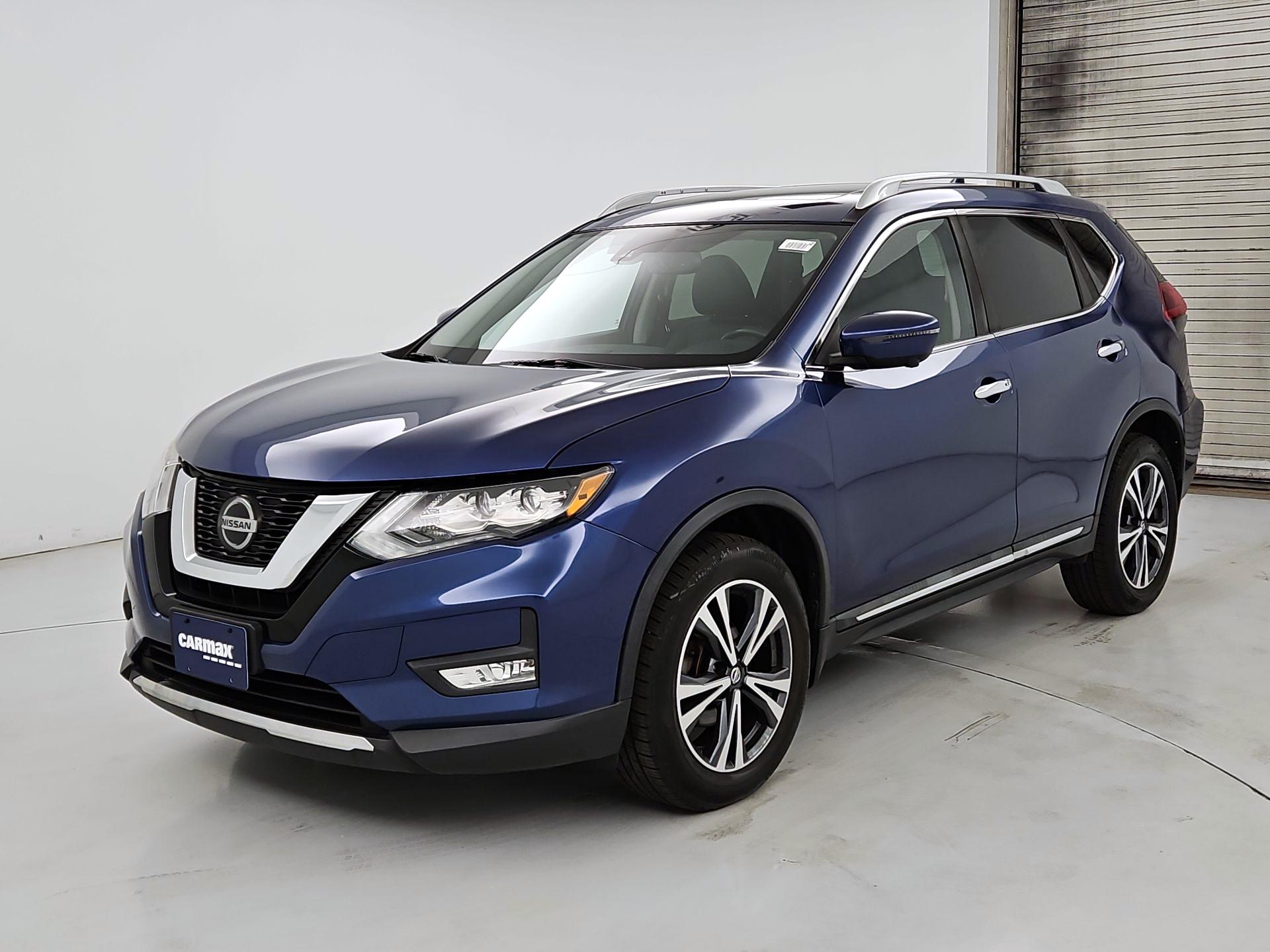 Thumbnail: 2018 Nissan Rogue - 3