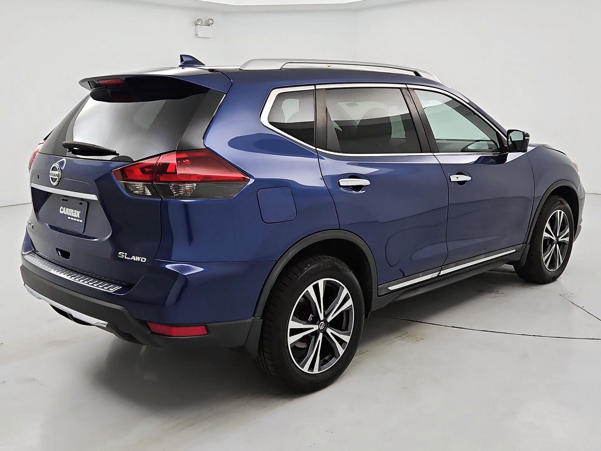 Thumbnail: 2018 Nissan Rogue - 5