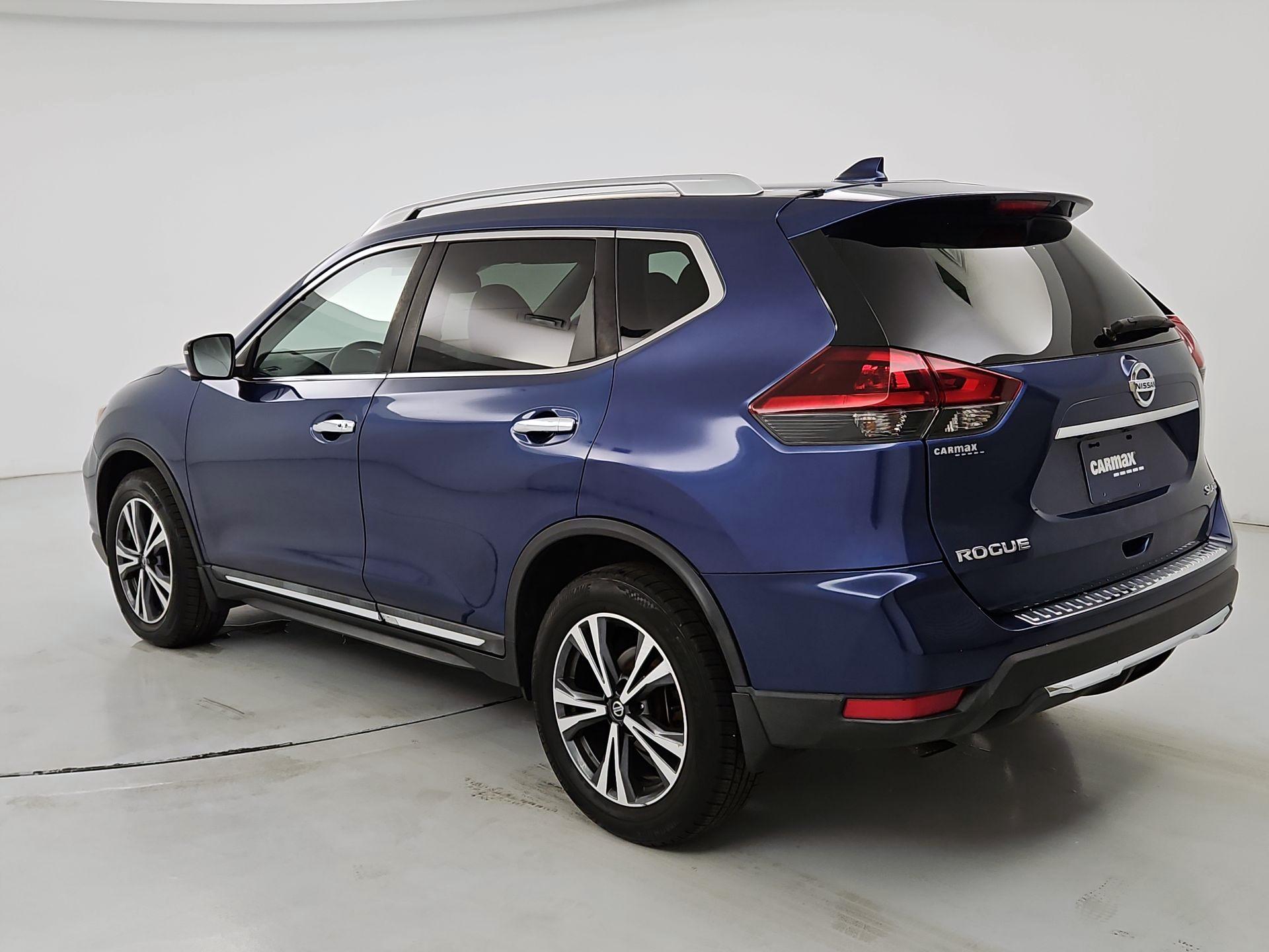 Thumbnail: 2018 Nissan Rogue - 7