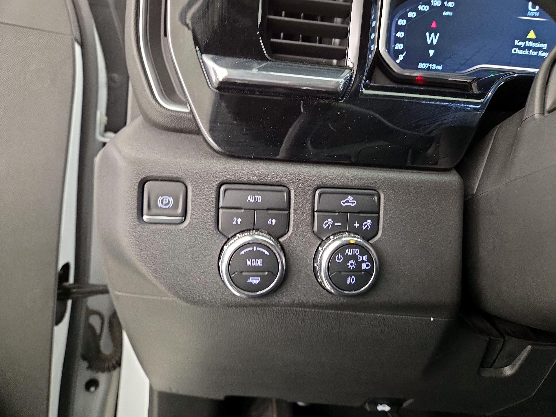 Thumbnail: 2023 GMC Sierra 1500 - 13