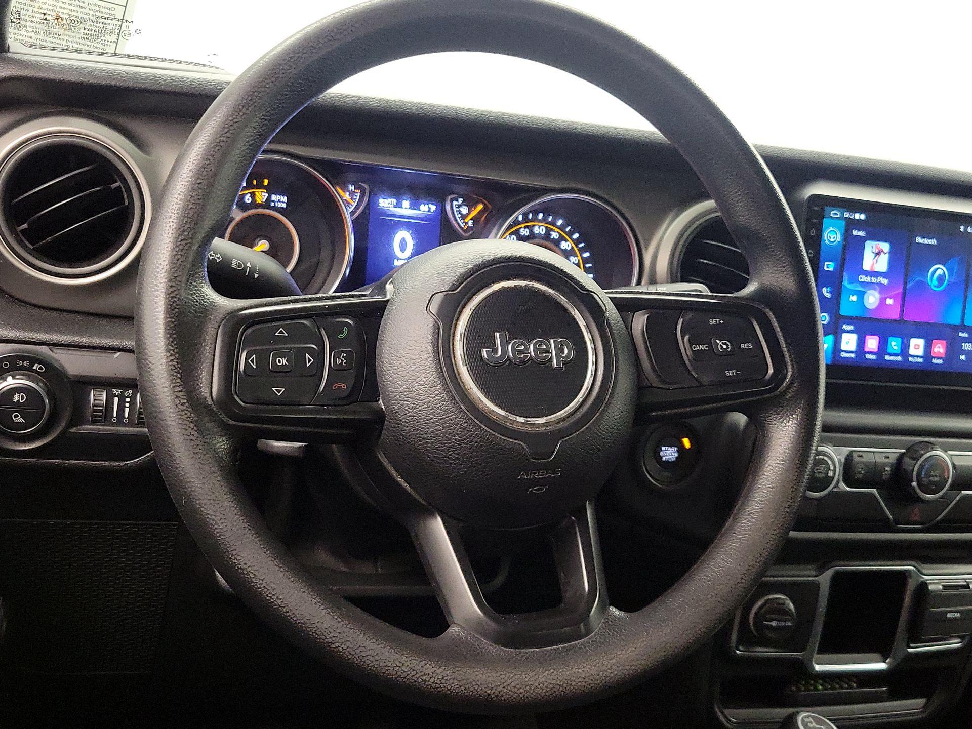 Thumbnail: 2021 Jeep Gladiator - 10