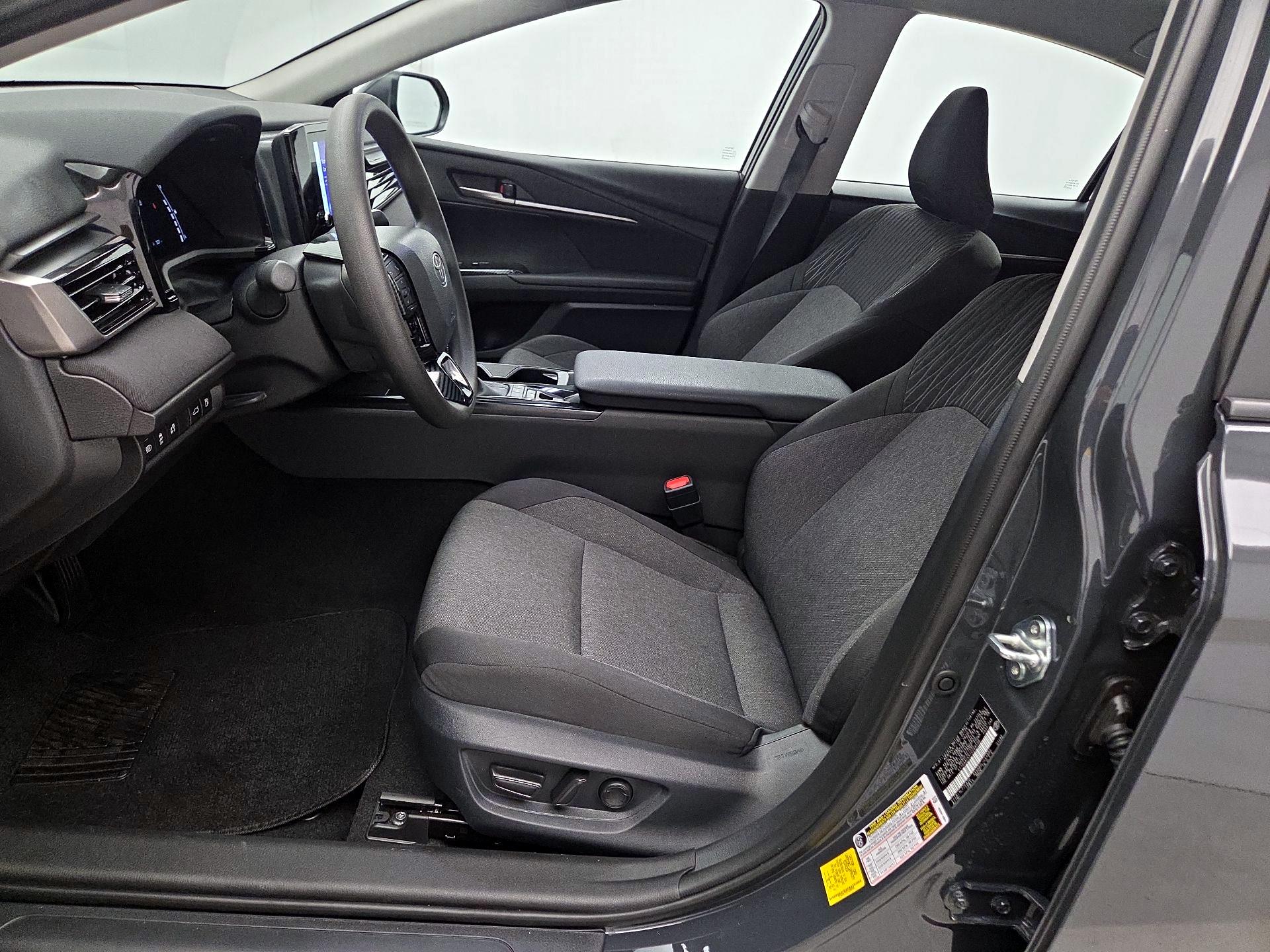 Thumbnail: 2026 Toyota Camry - 11