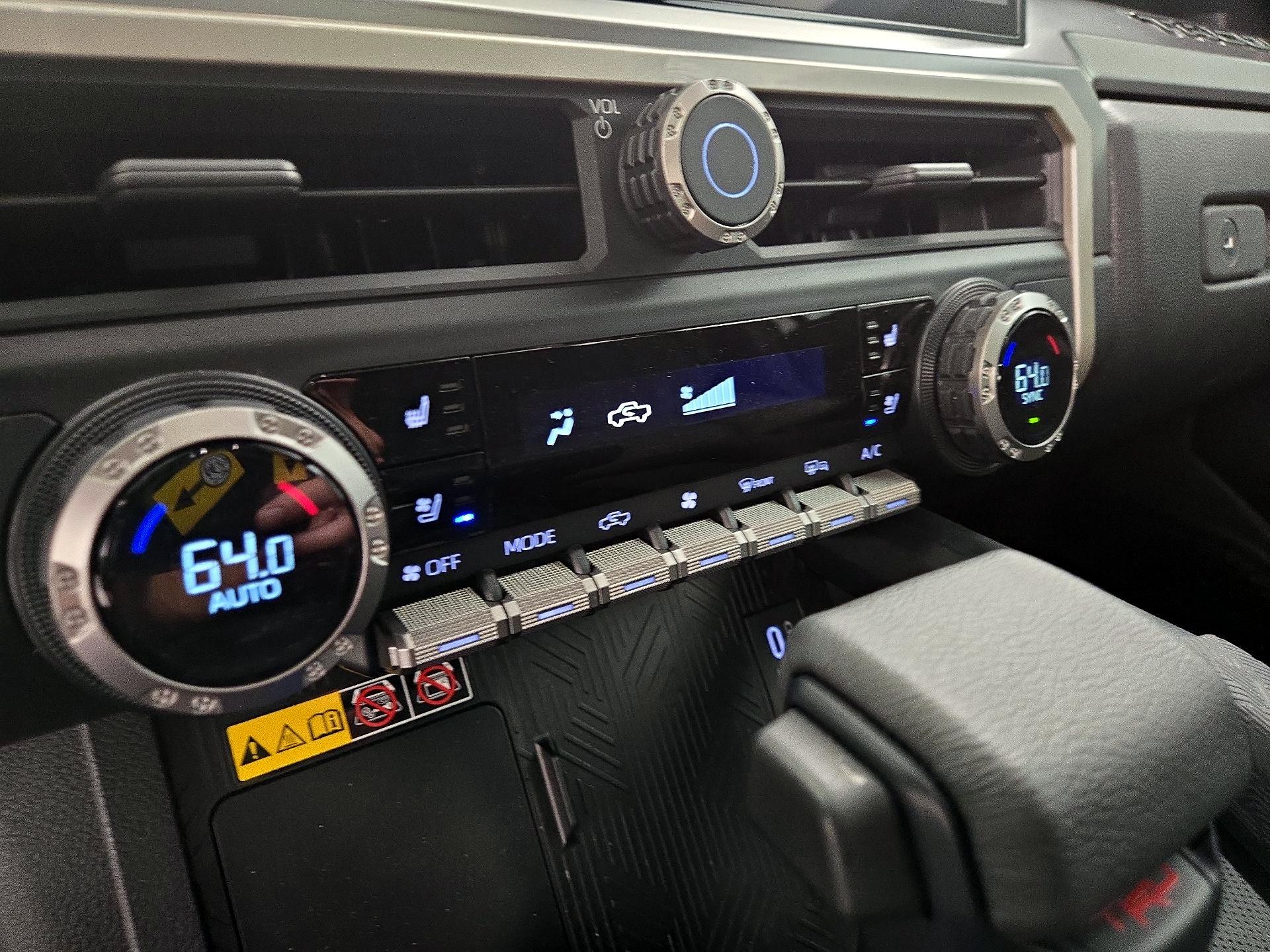 Thumbnail: 2024 Toyota Tacoma - 16