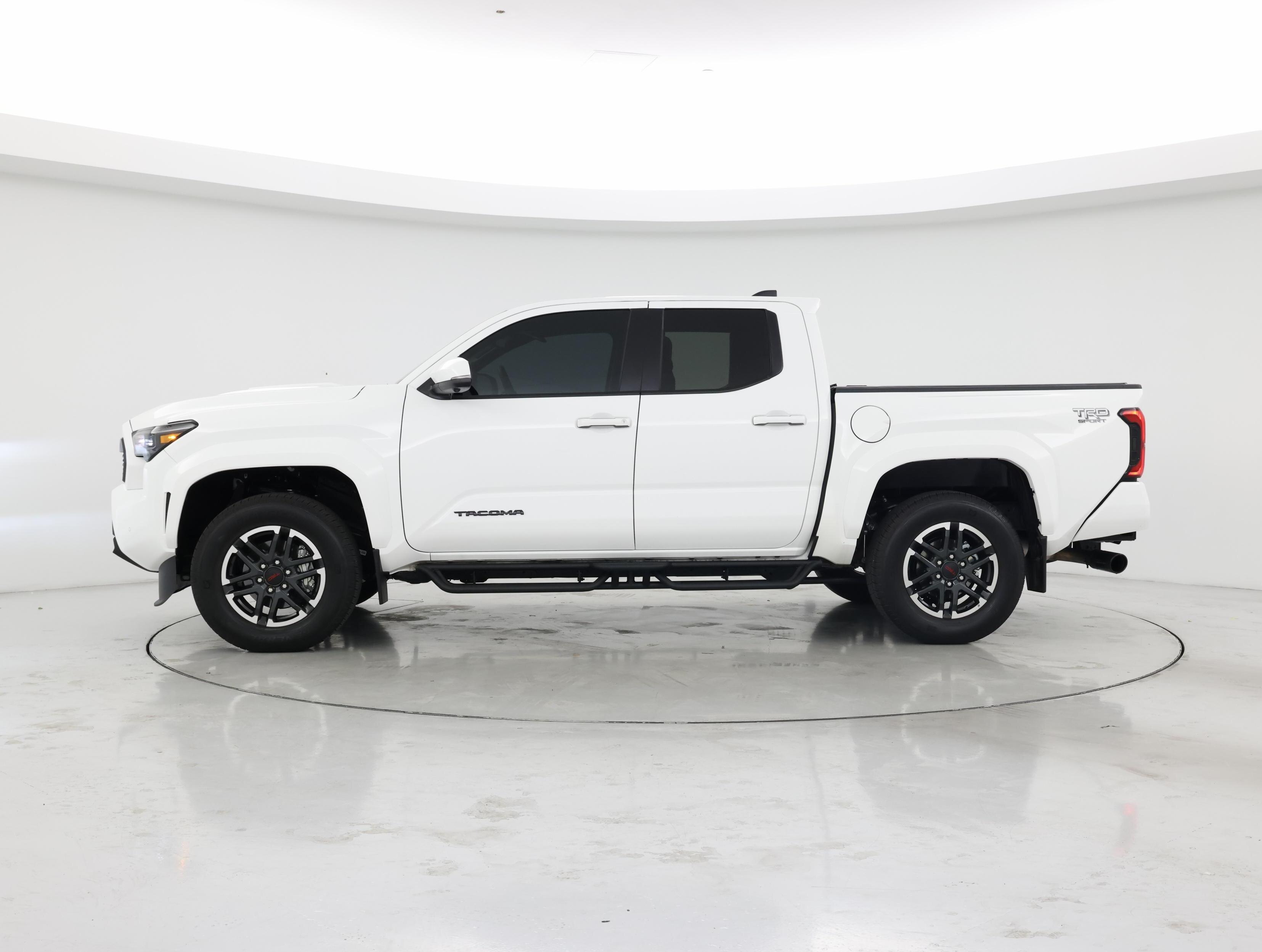 Thumbnail: 2024 Toyota Tacoma - 3