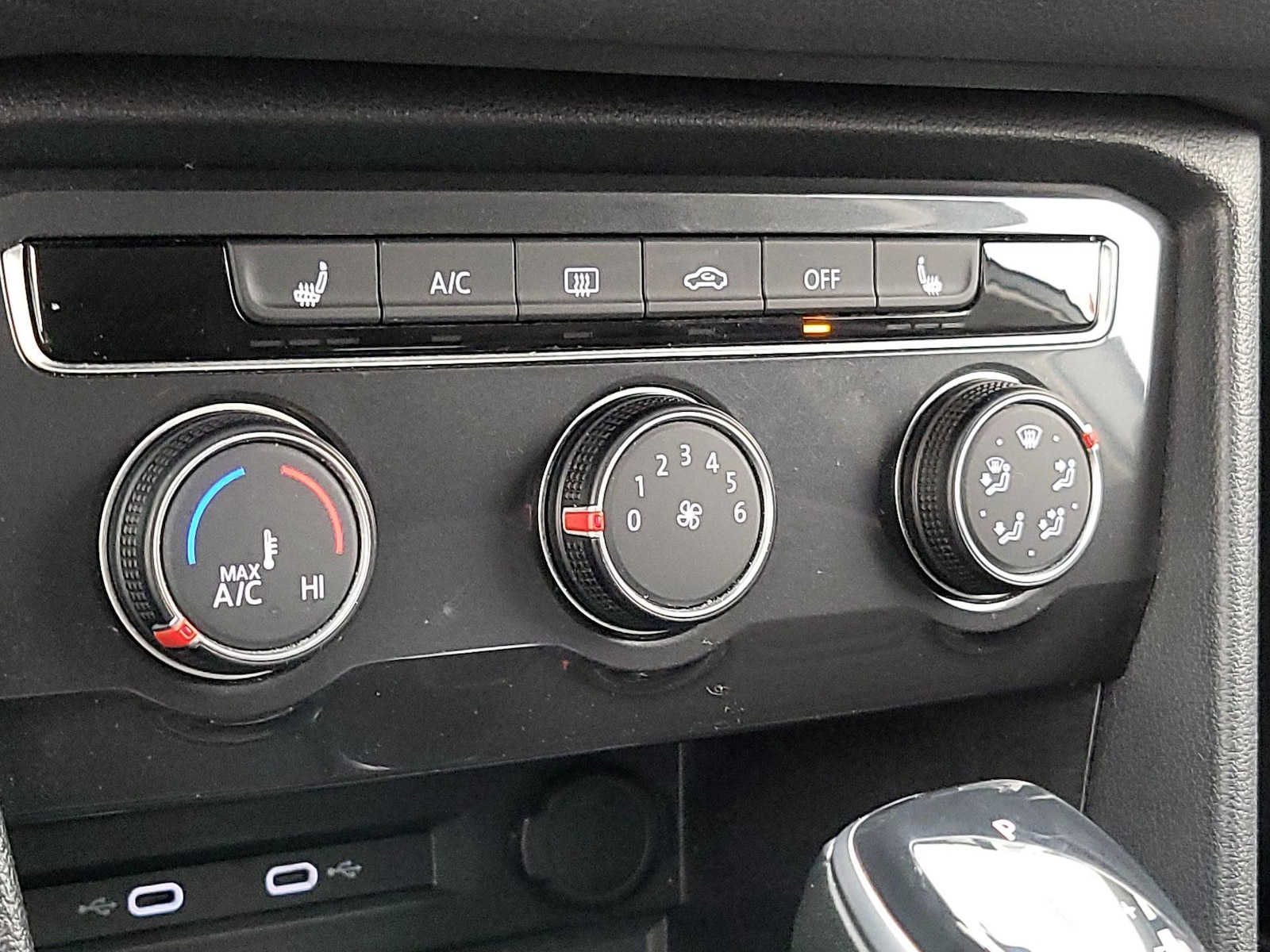 2022 Volkswagen Tiguan S - Photo 17