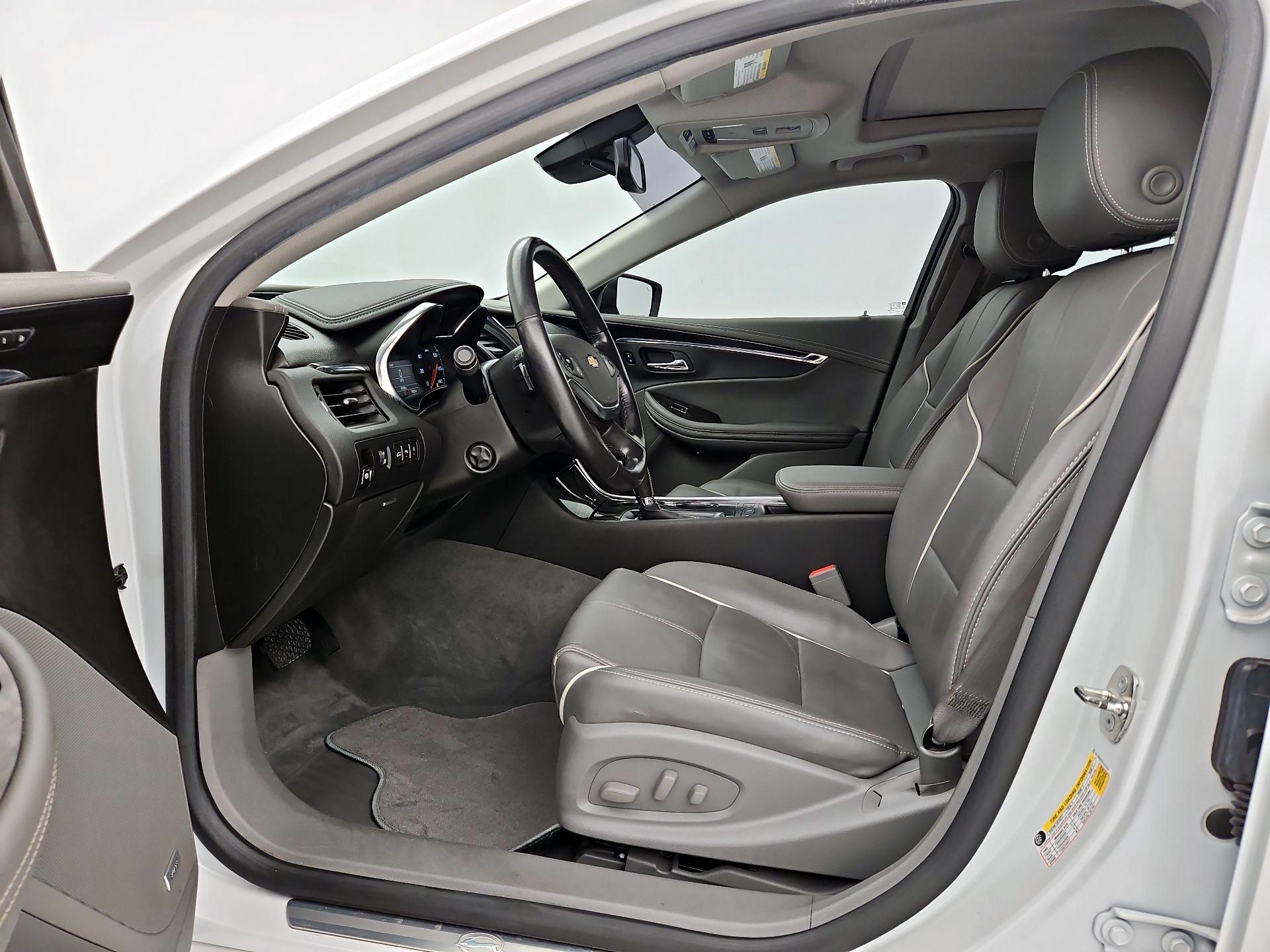 Thumbnail: 2015 Chevrolet Impala - 11