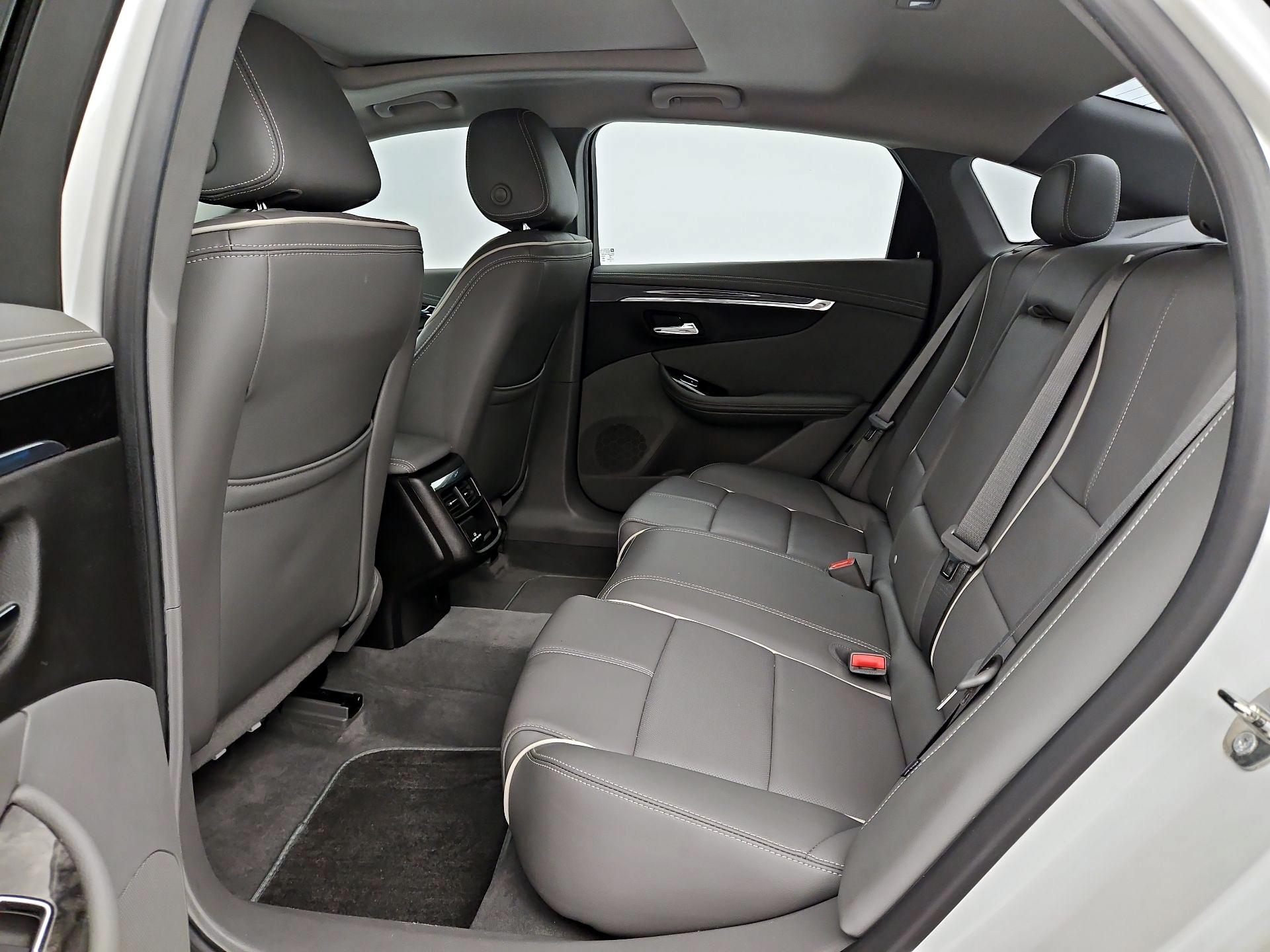 Thumbnail: 2015 Chevrolet Impala - 20
