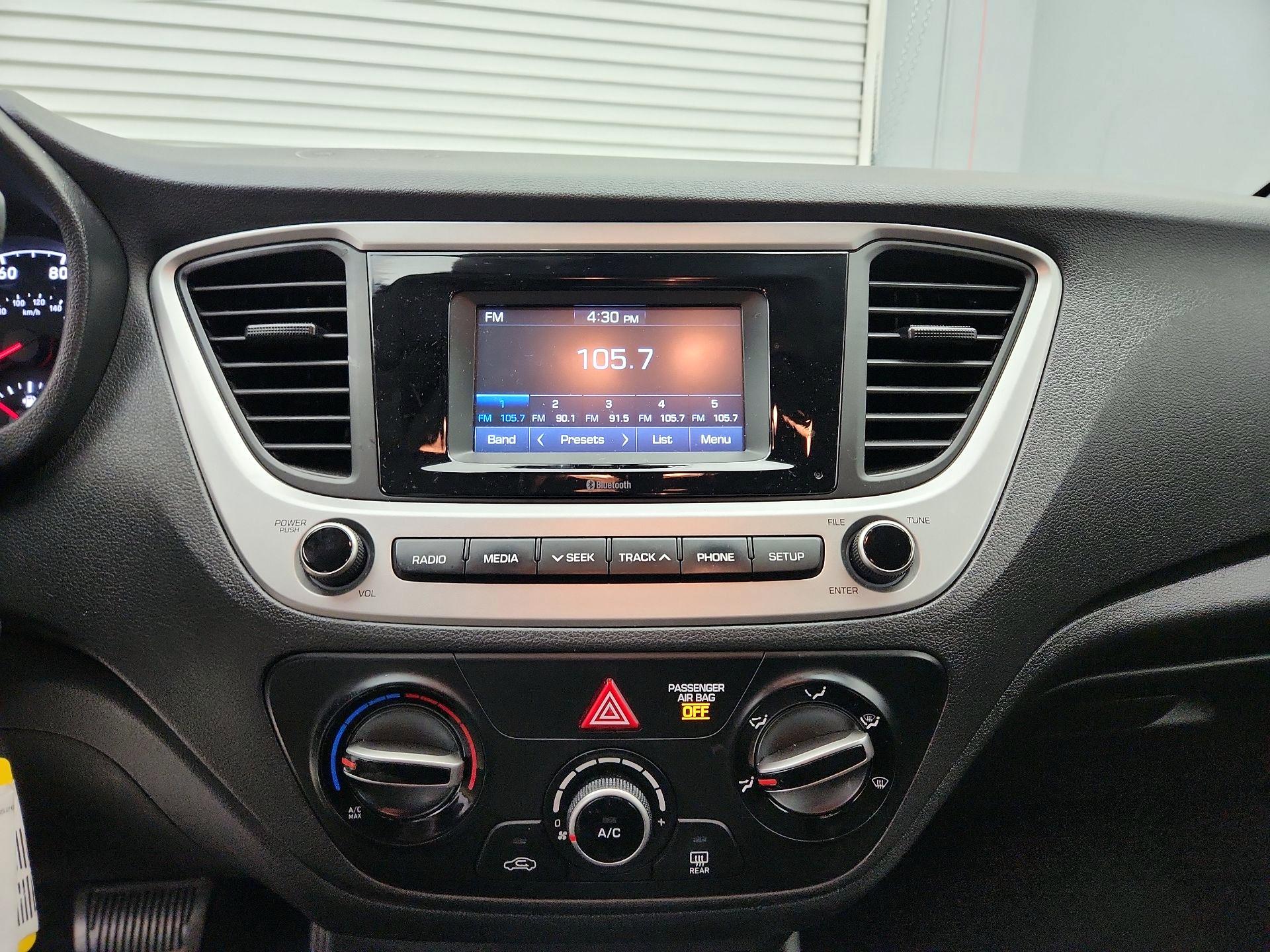 Thumbnail: 2022 Hyundai Accent - 15