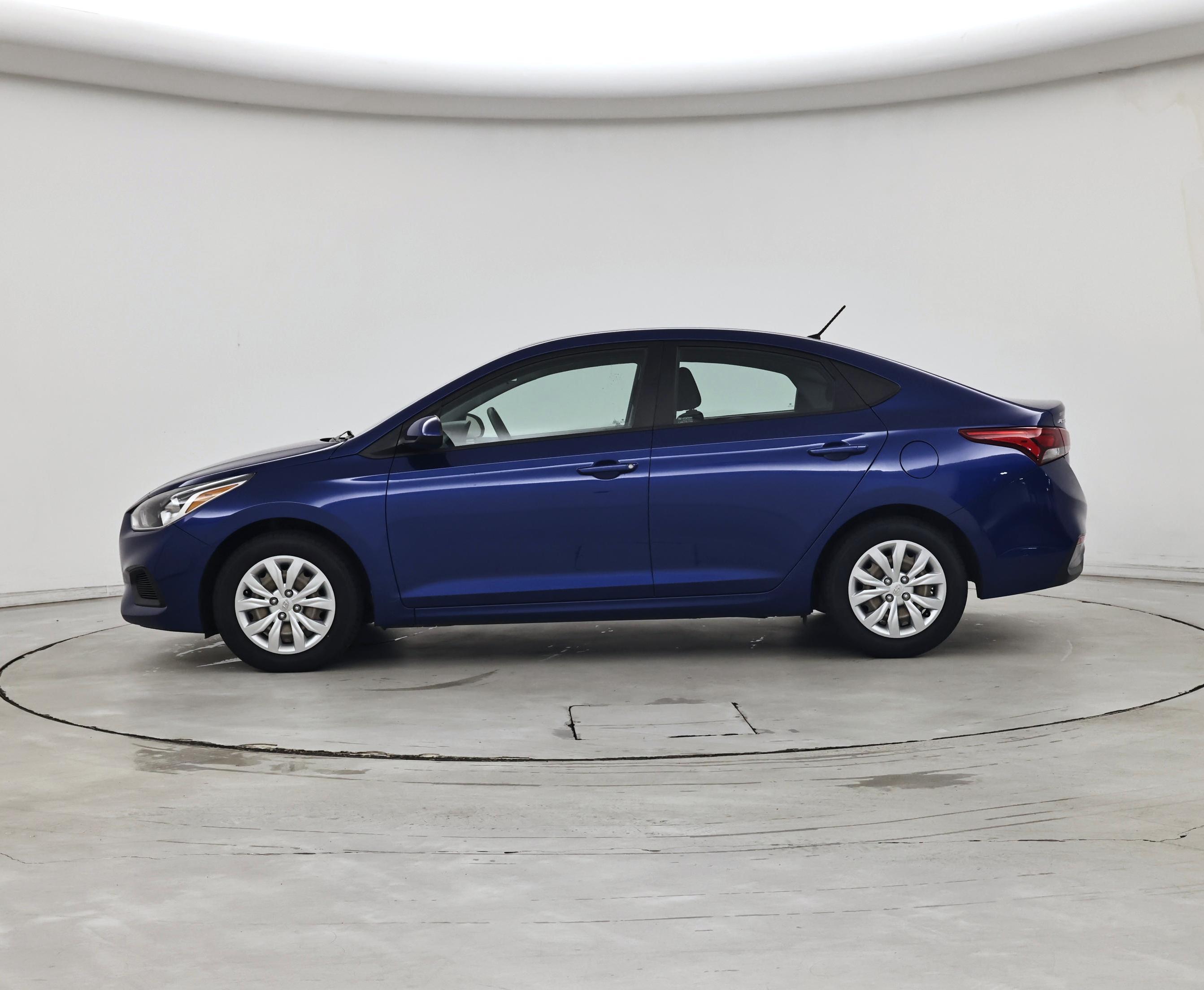 Thumbnail: 2022 Hyundai Accent - 3