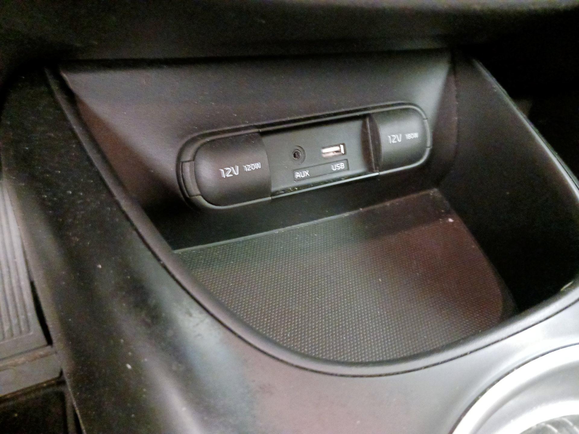 Thumbnail: 2017 Kia Soul - 18