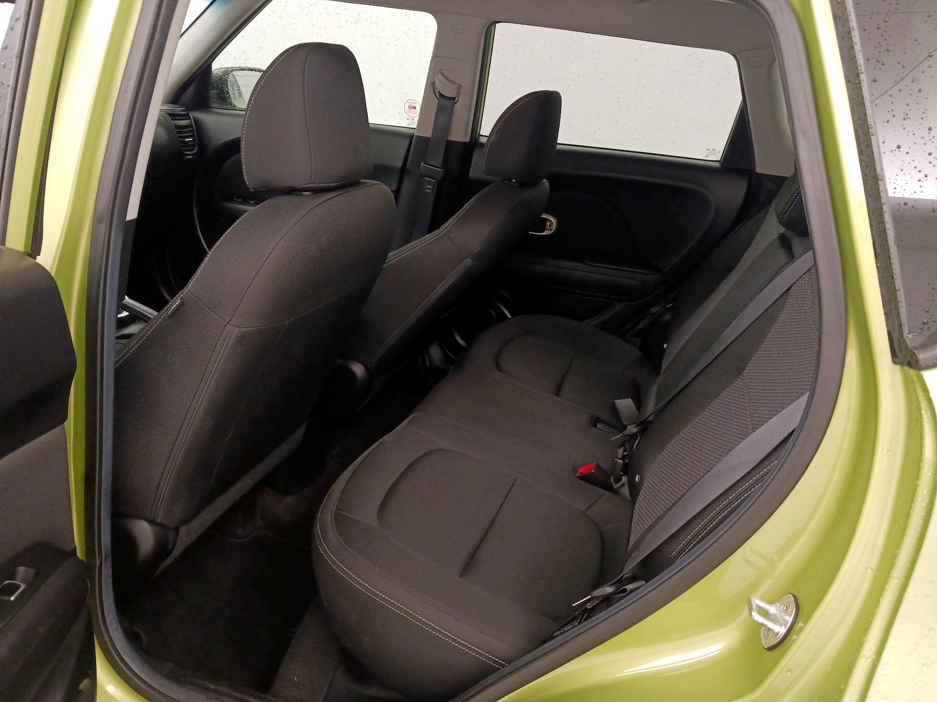 Thumbnail: 2017 Kia Soul - 19