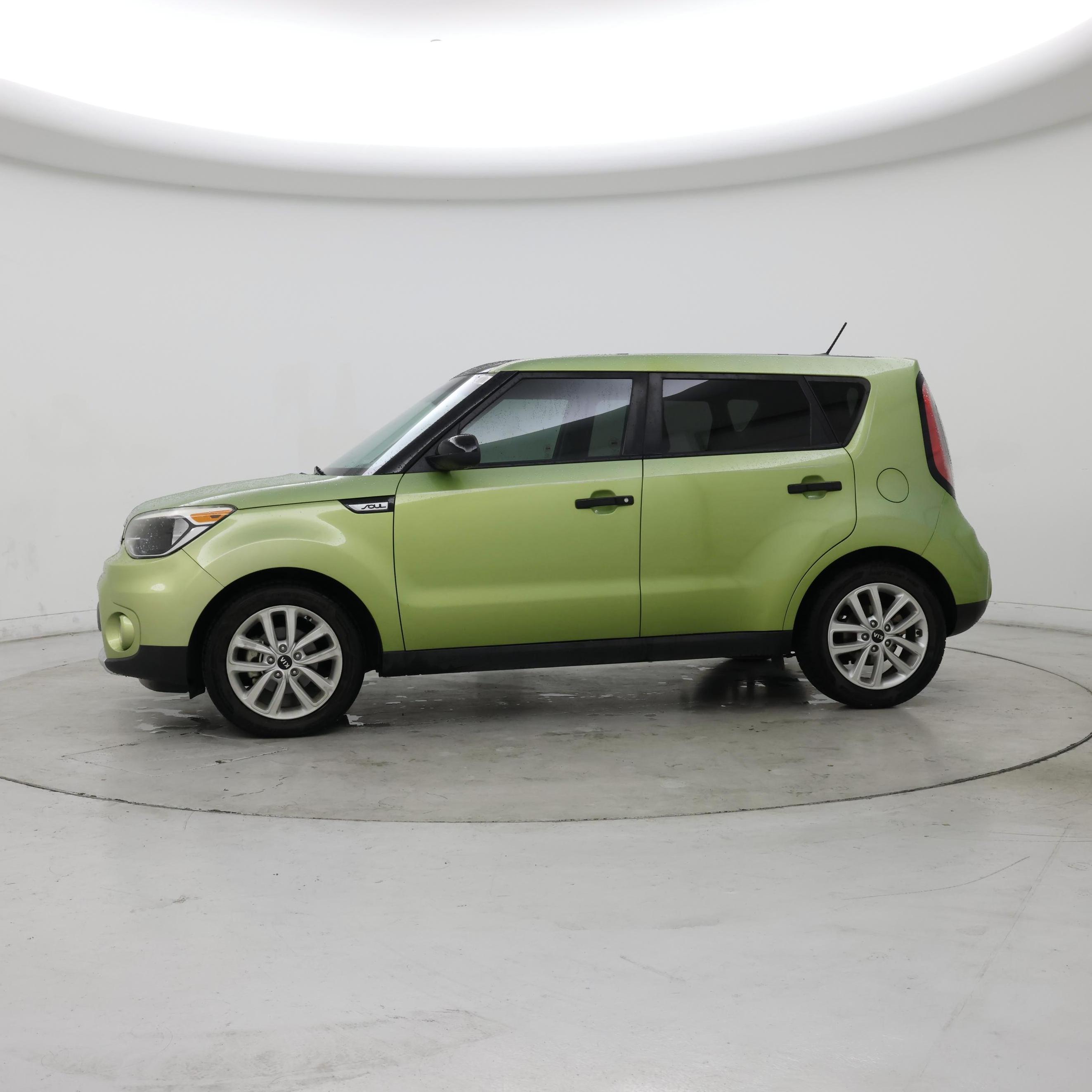 Thumbnail: 2017 Kia Soul - 3