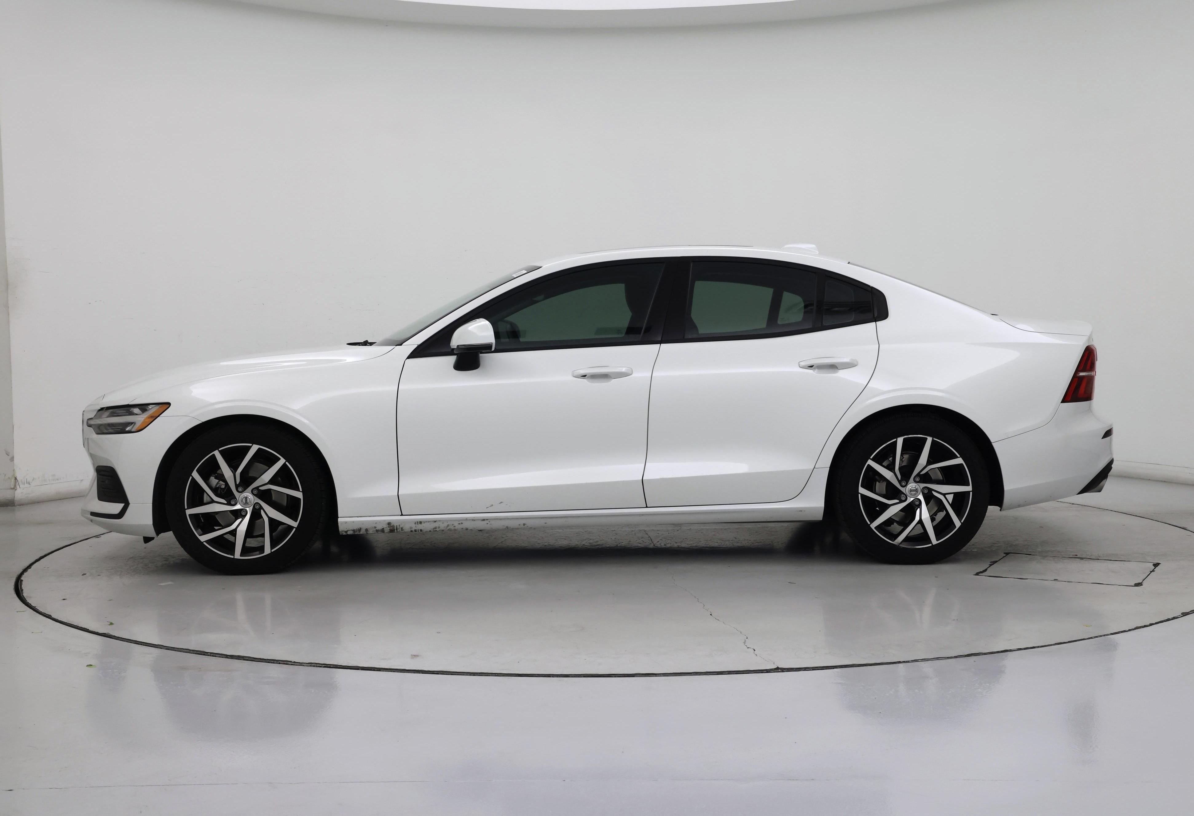 Thumbnail: 2020 Volvo S60 - 3