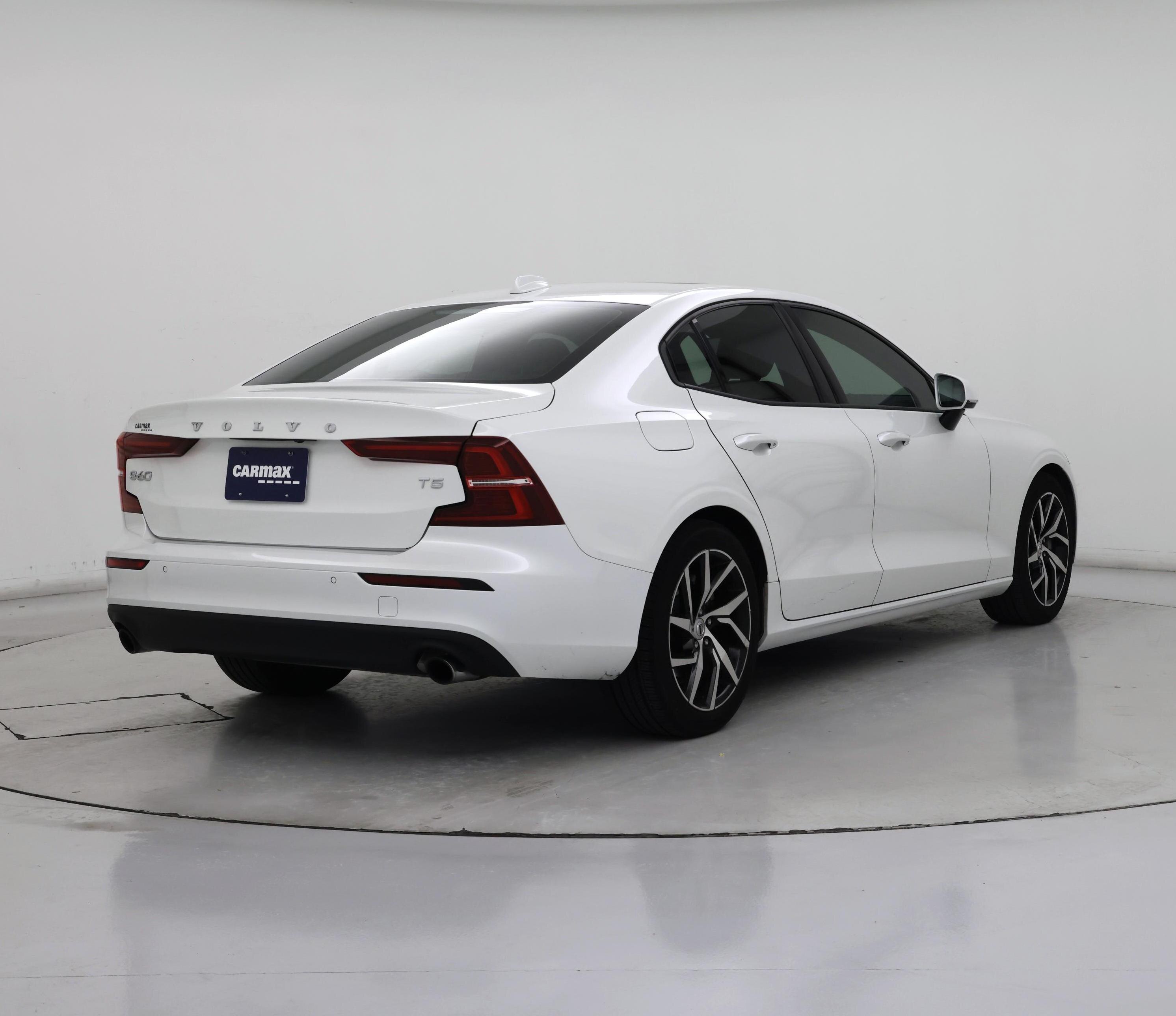 Thumbnail: 2020 Volvo S60 - 8