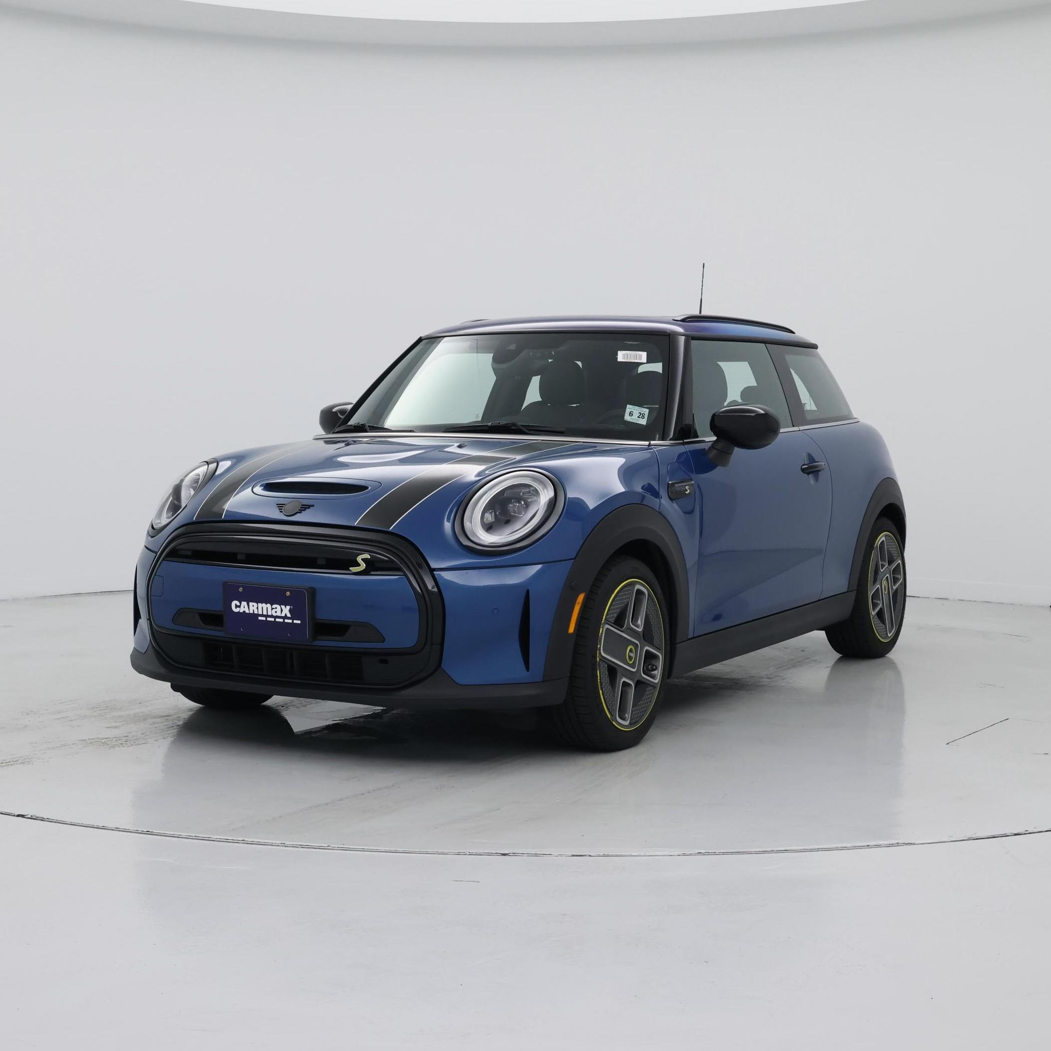 Thumbnail: 2023 MINI Cooper Hardtop - 4