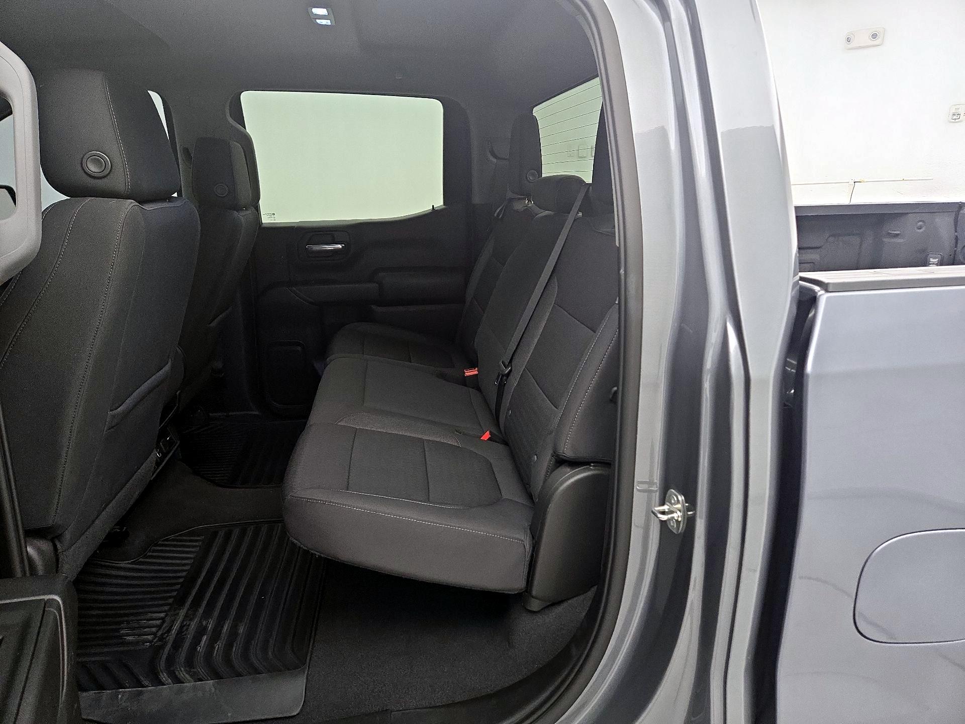 Thumbnail: 2022 Chevrolet Silverado 1500 - 19