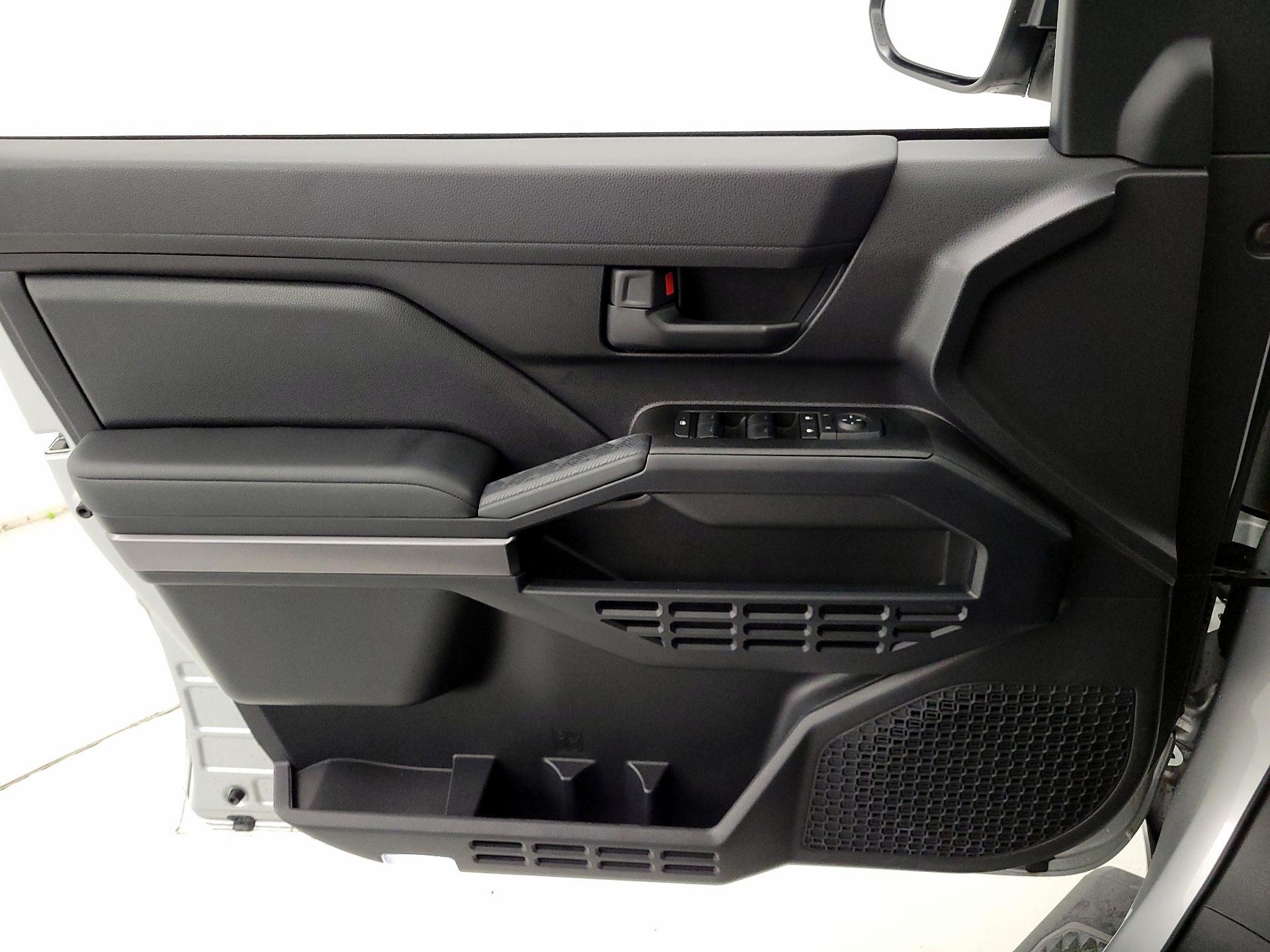 Thumbnail: 2026 Toyota 4Runner - 12