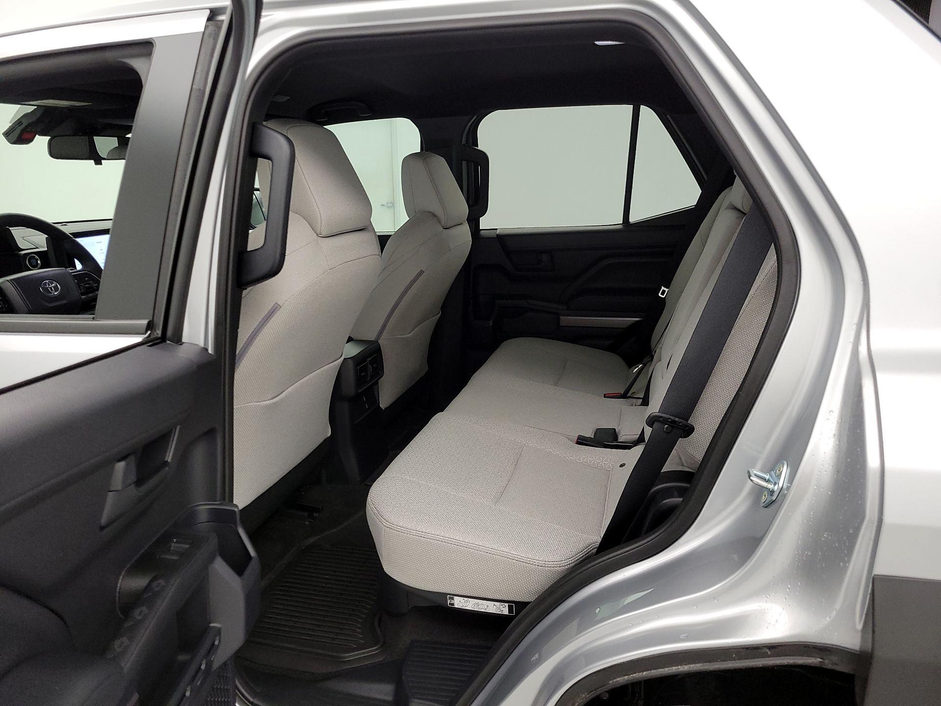 Thumbnail: 2026 Toyota 4Runner - 19