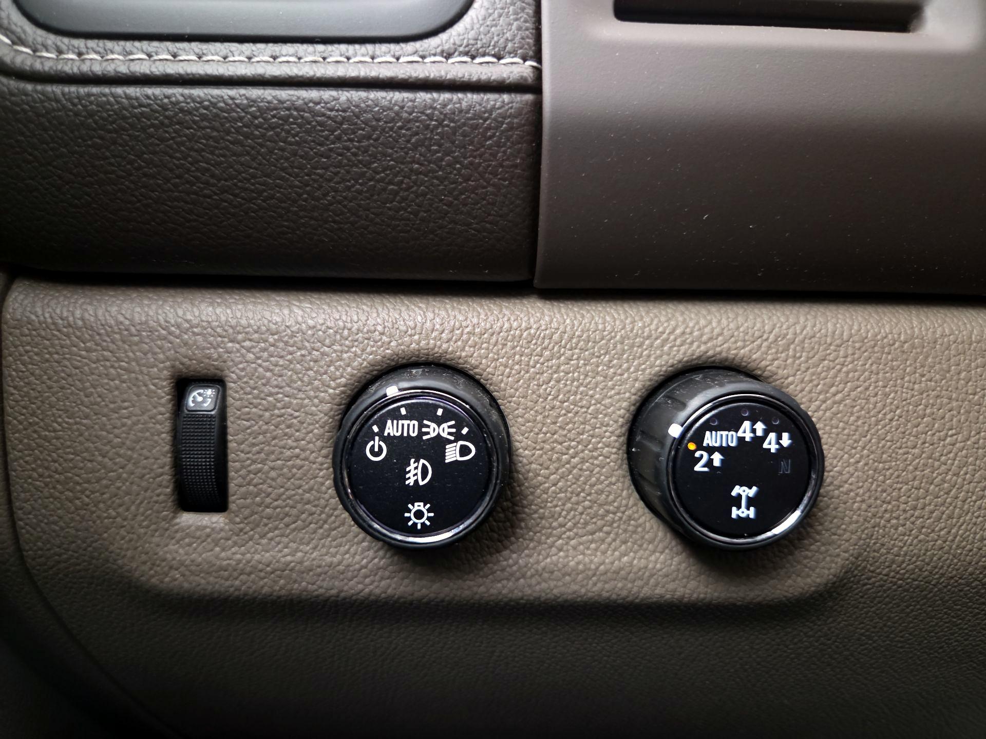 Thumbnail: 2018 GMC Canyon - 13