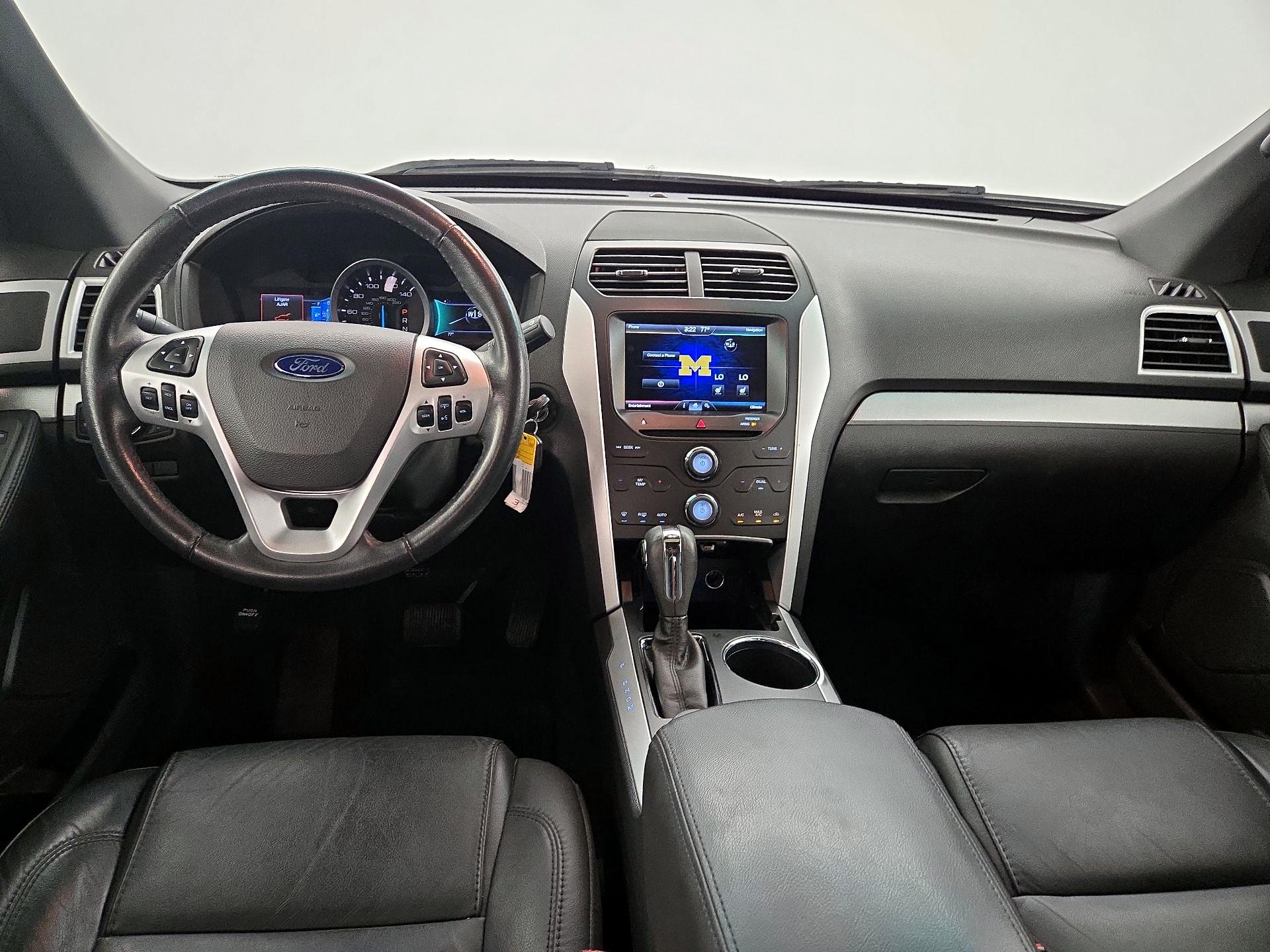 Thumbnail: 2014 Ford Explorer - 9