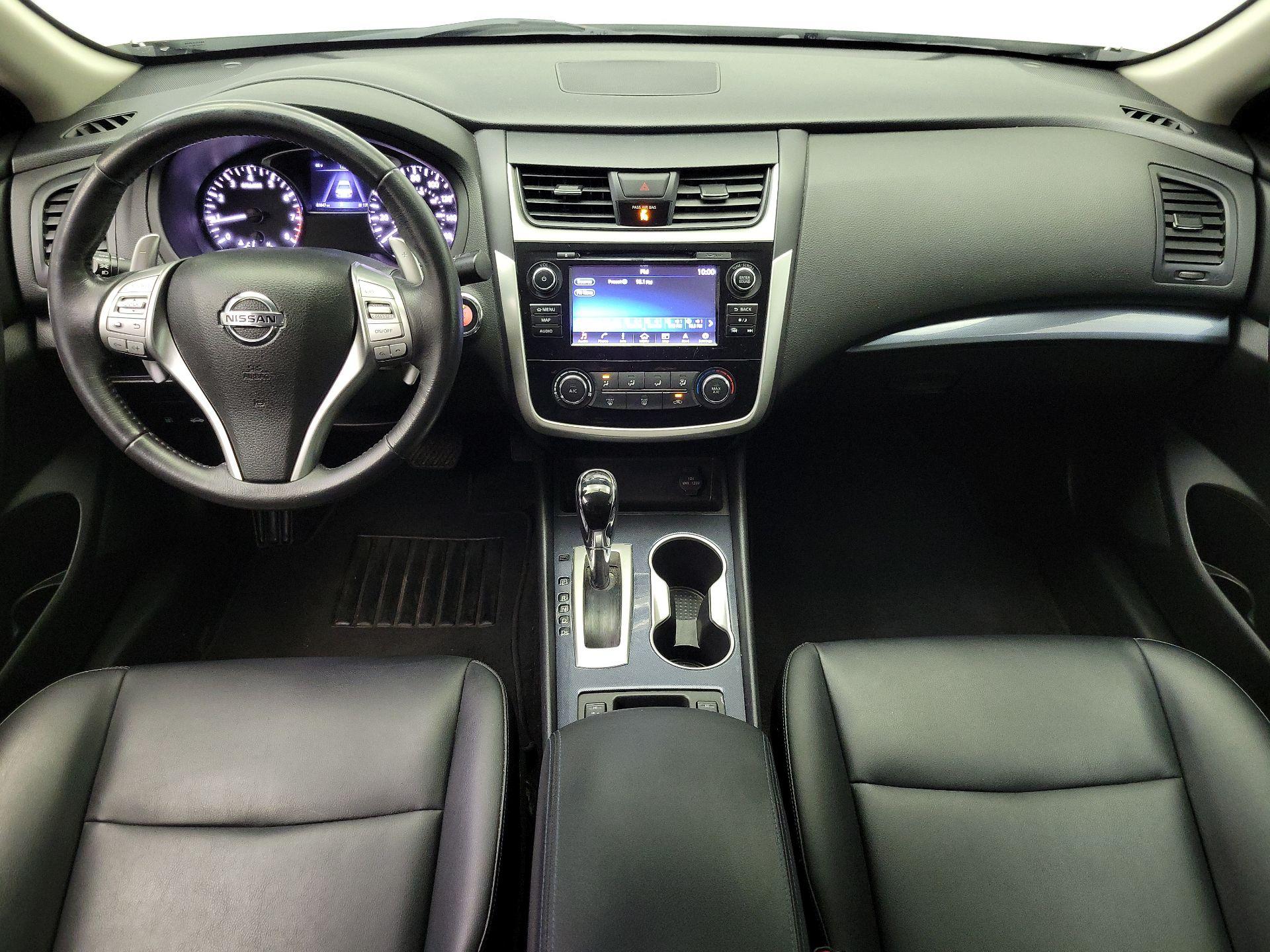 Thumbnail: 2018 Nissan Altima - 9