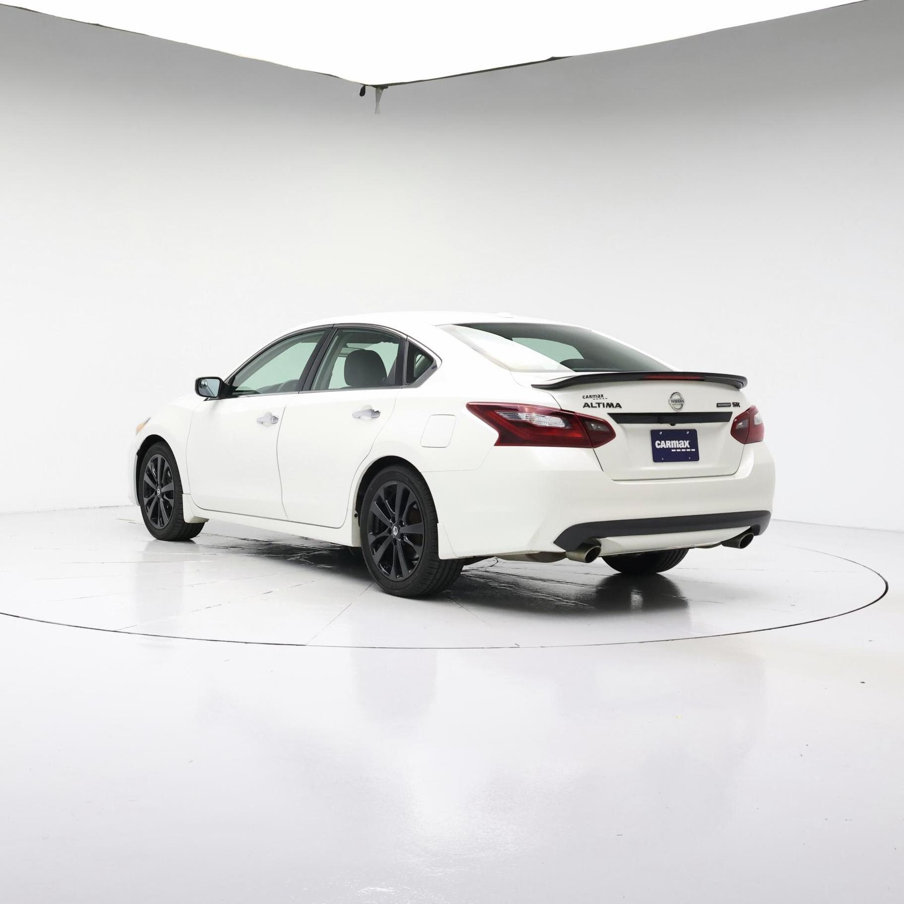 Thumbnail: 2018 Nissan Altima - 2