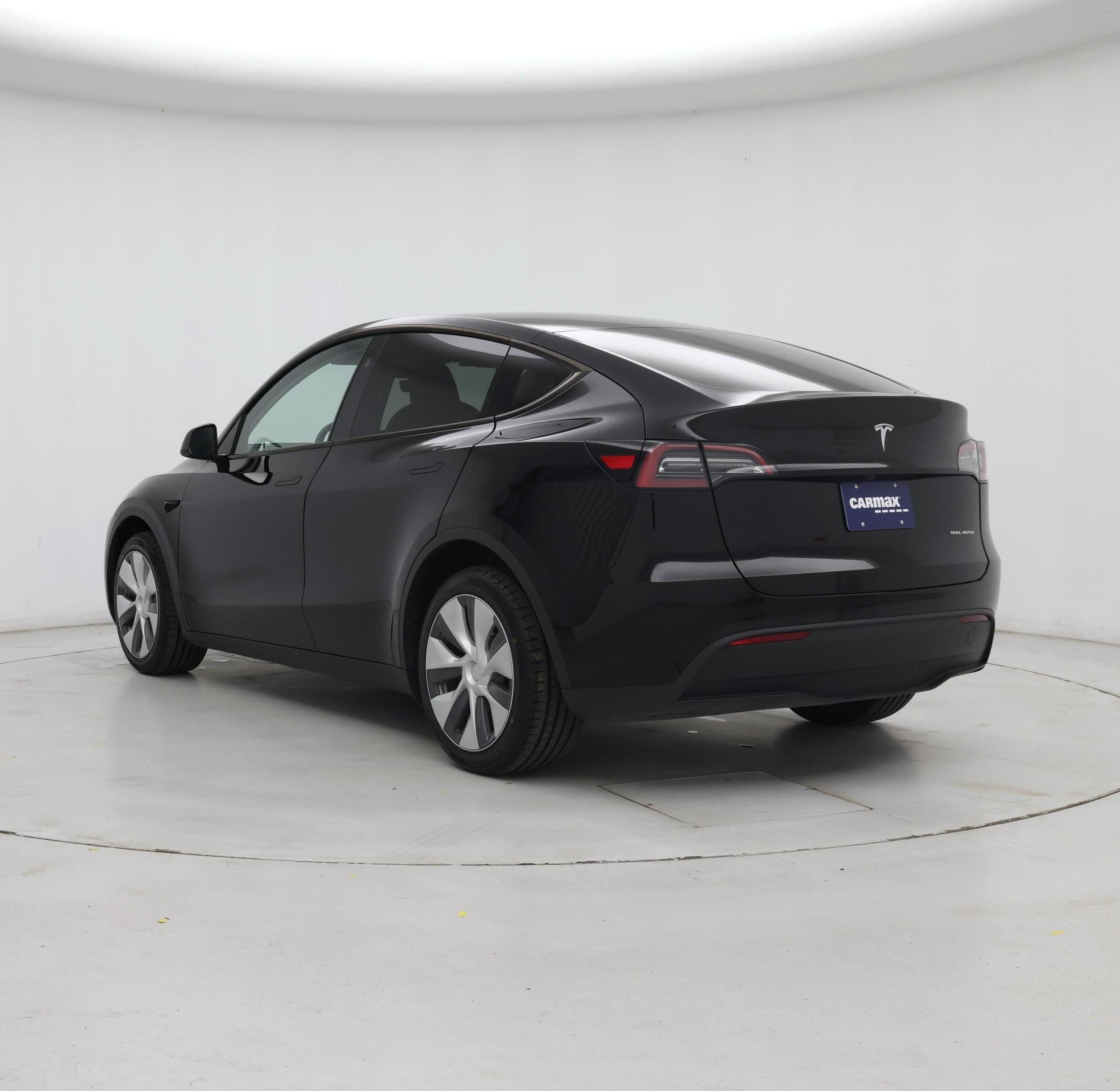 Thumbnail: 2023 Tesla Model Y - 2