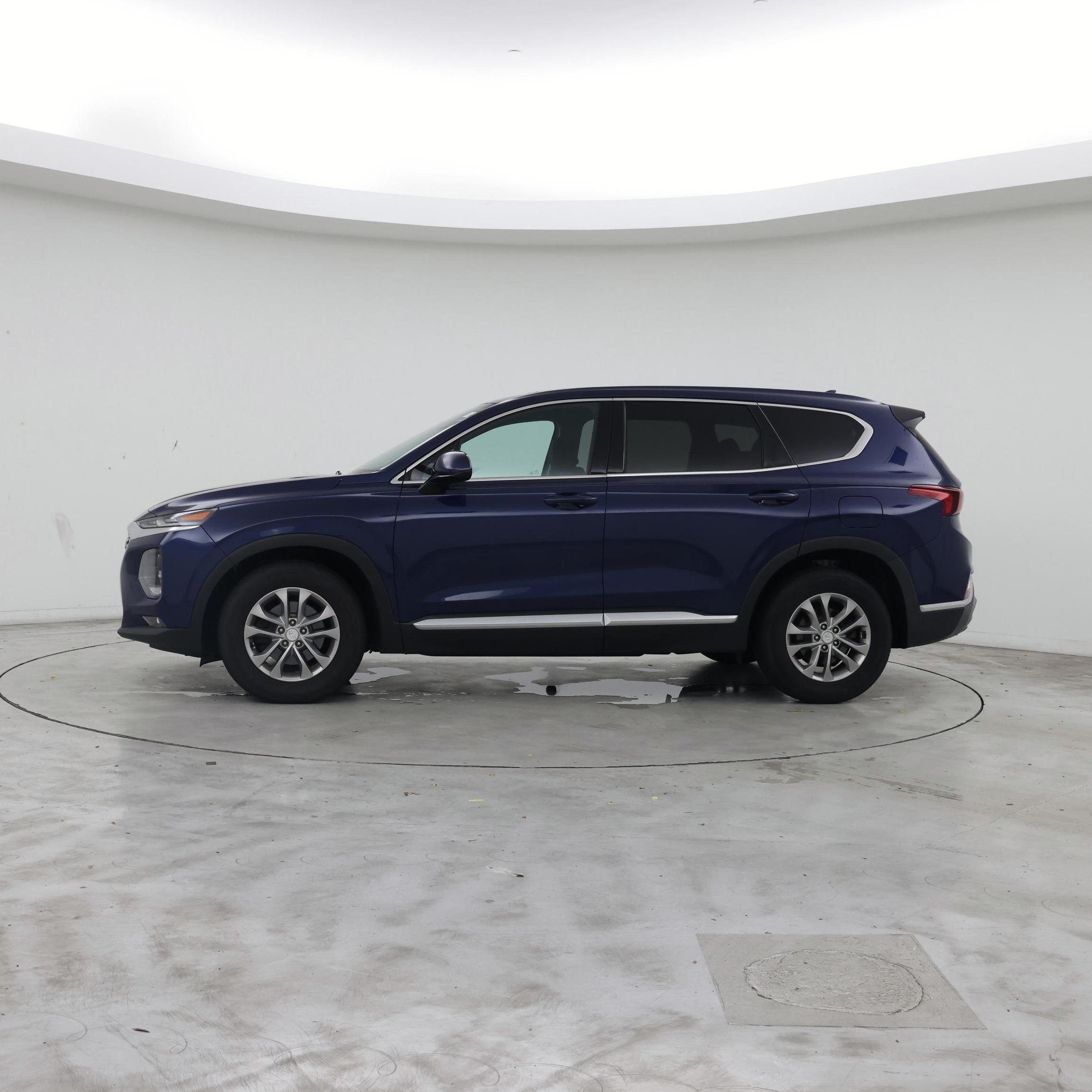 Thumbnail: 2020 Hyundai Santa Fe - 3