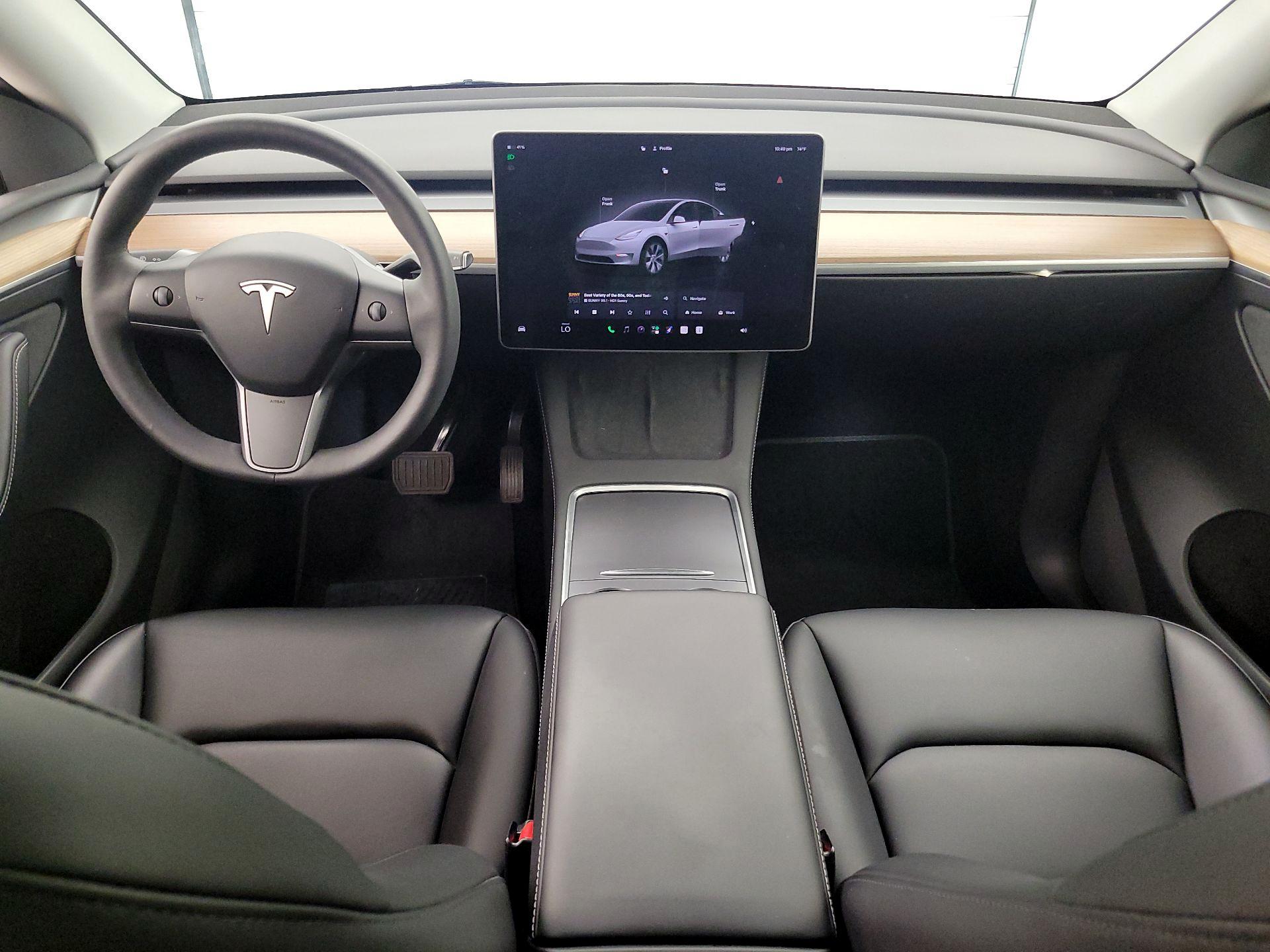Thumbnail: 2023 Tesla Model Y - 9