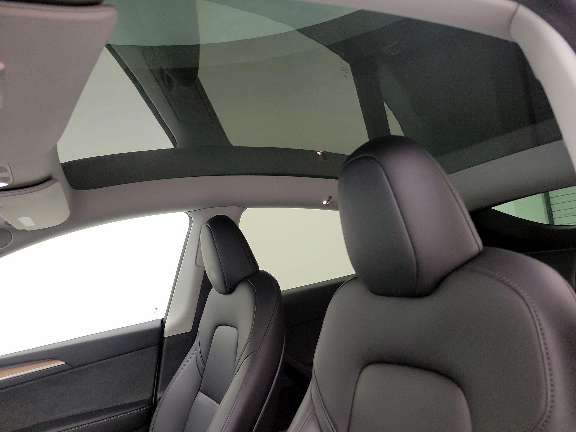 Thumbnail: 2023 Tesla Model Y - 18