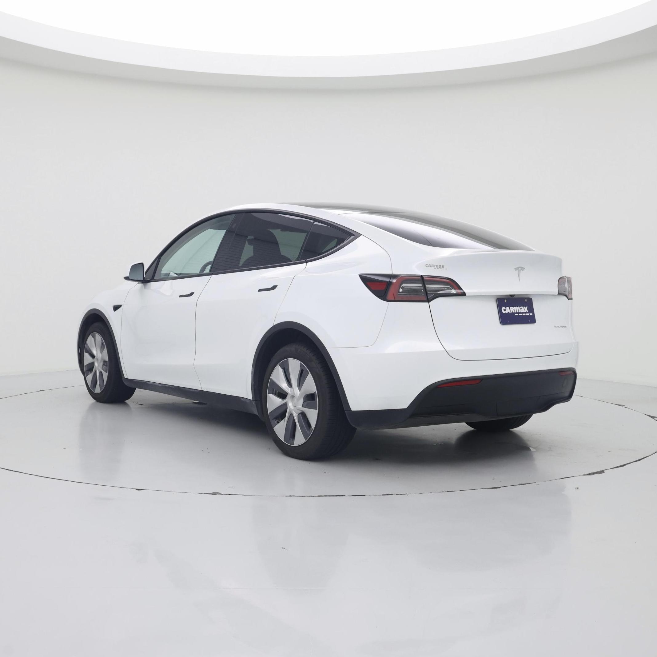 Thumbnail: 2023 Tesla Model Y - 2