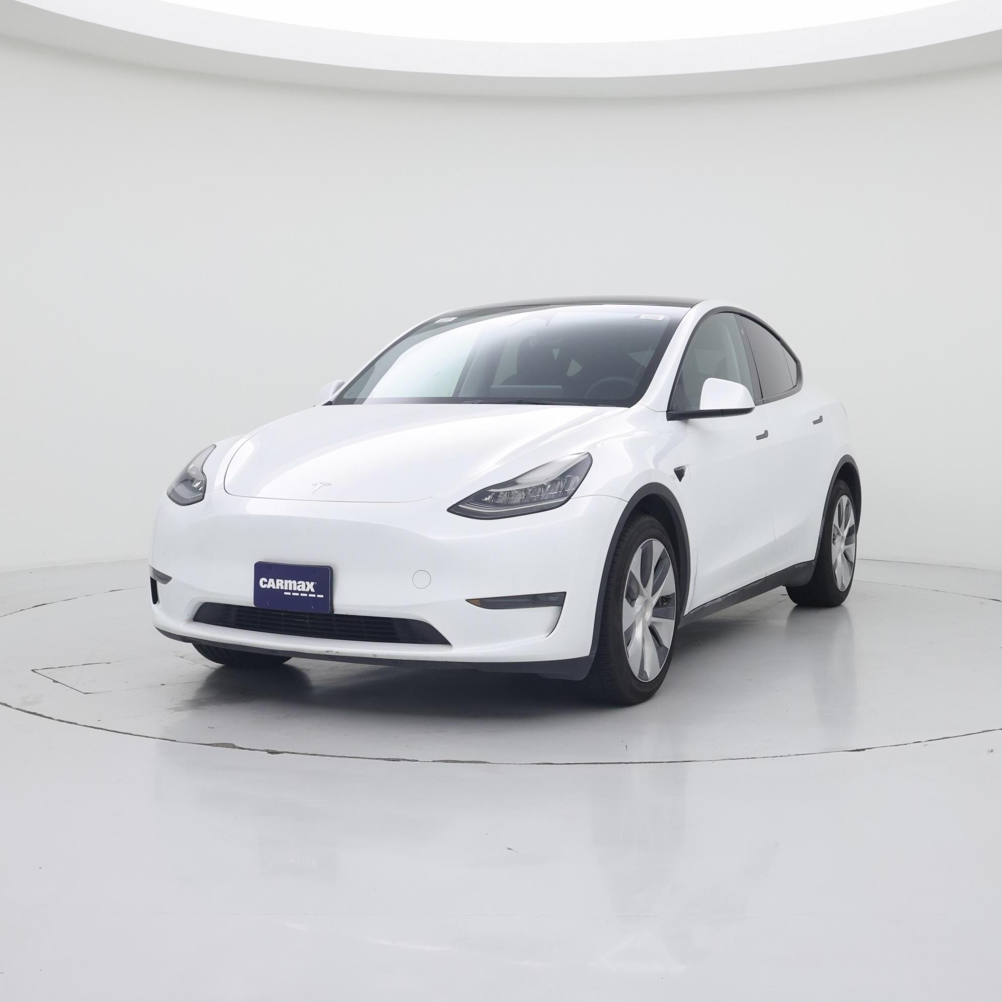 Thumbnail: 2023 Tesla Model Y - 4
