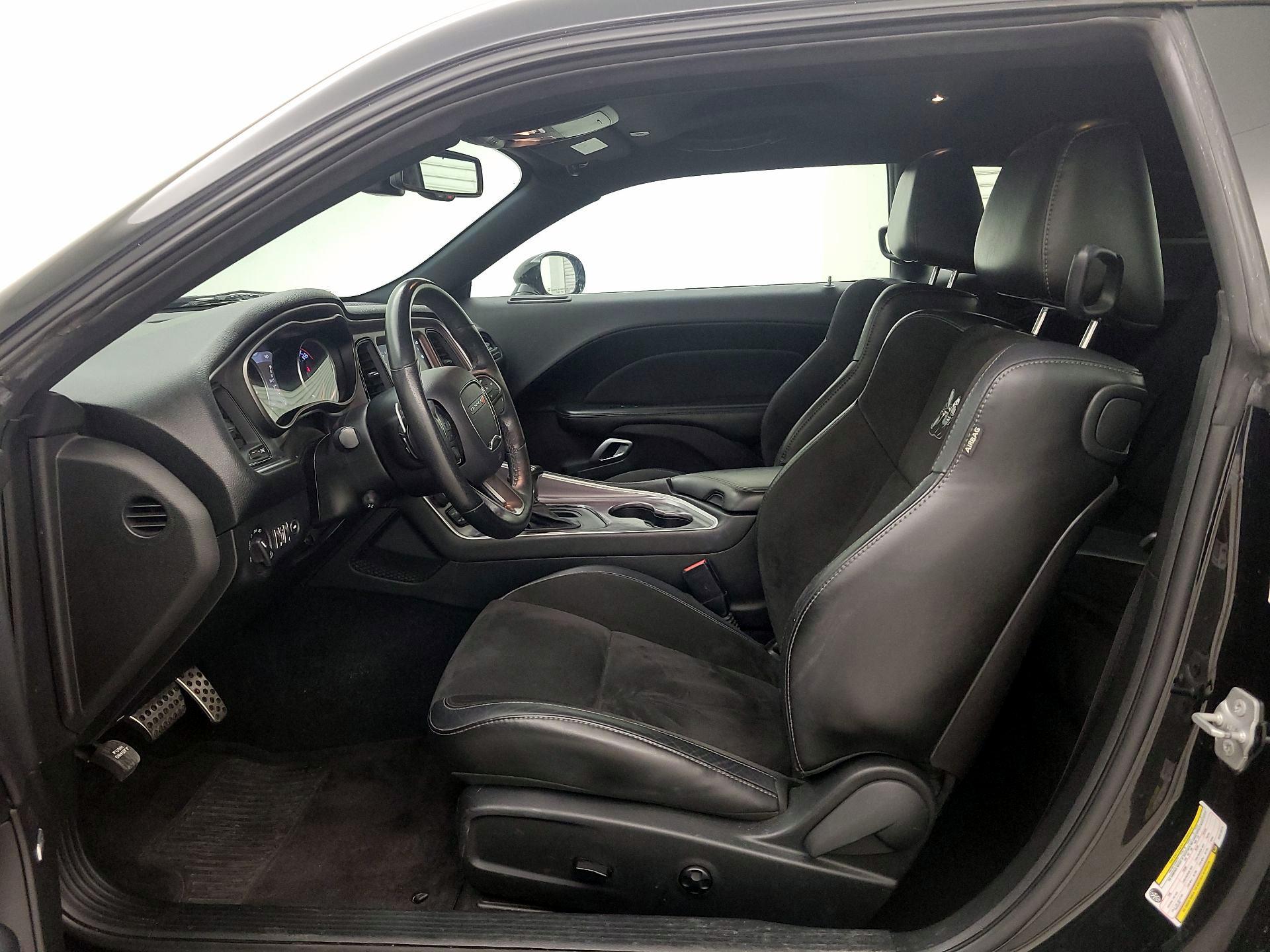 Thumbnail: 2019 Dodge Challenger - 11