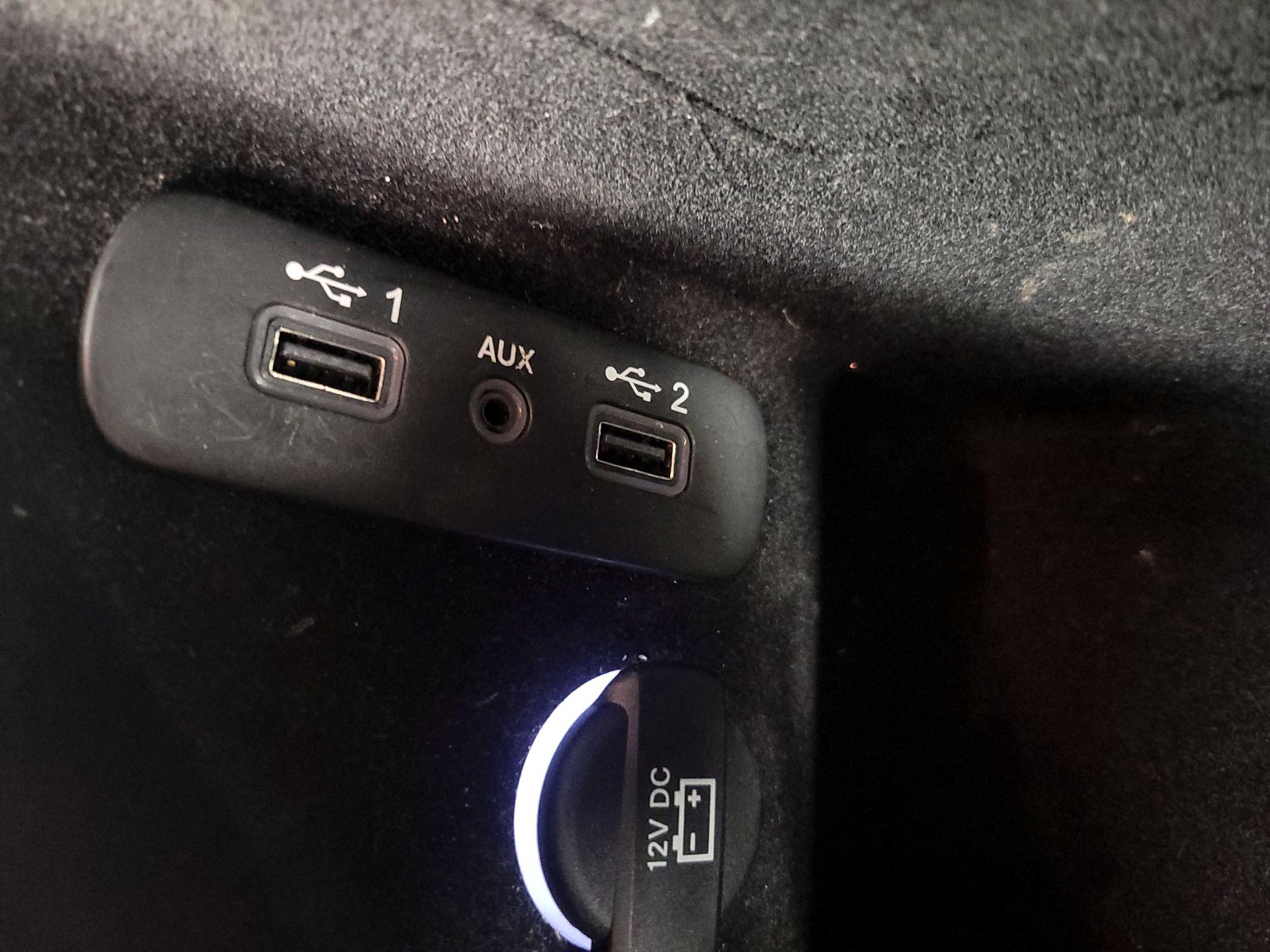 Thumbnail: 2019 Dodge Challenger - 18