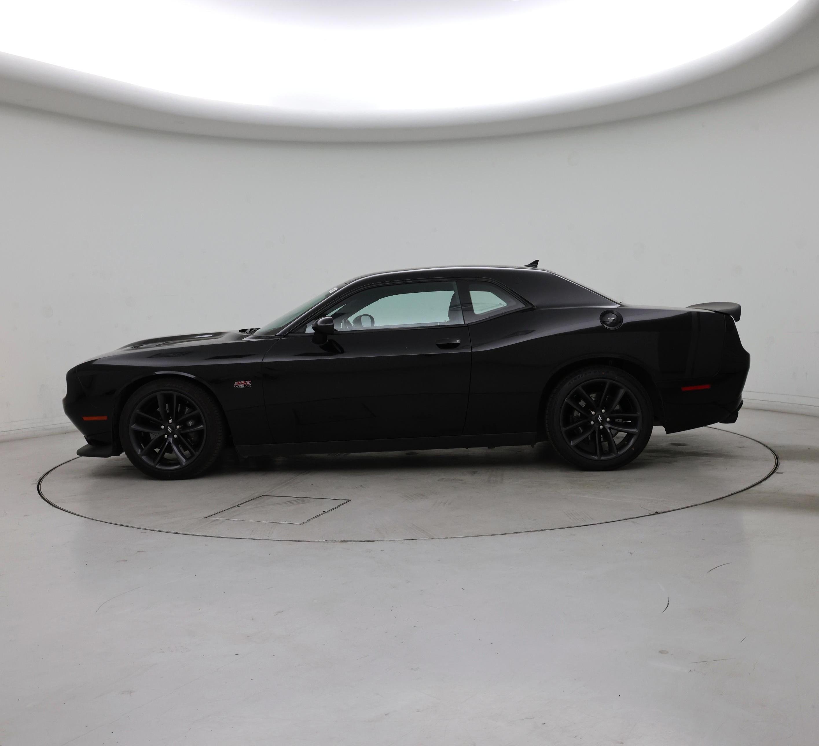 Thumbnail: 2019 Dodge Challenger - 3