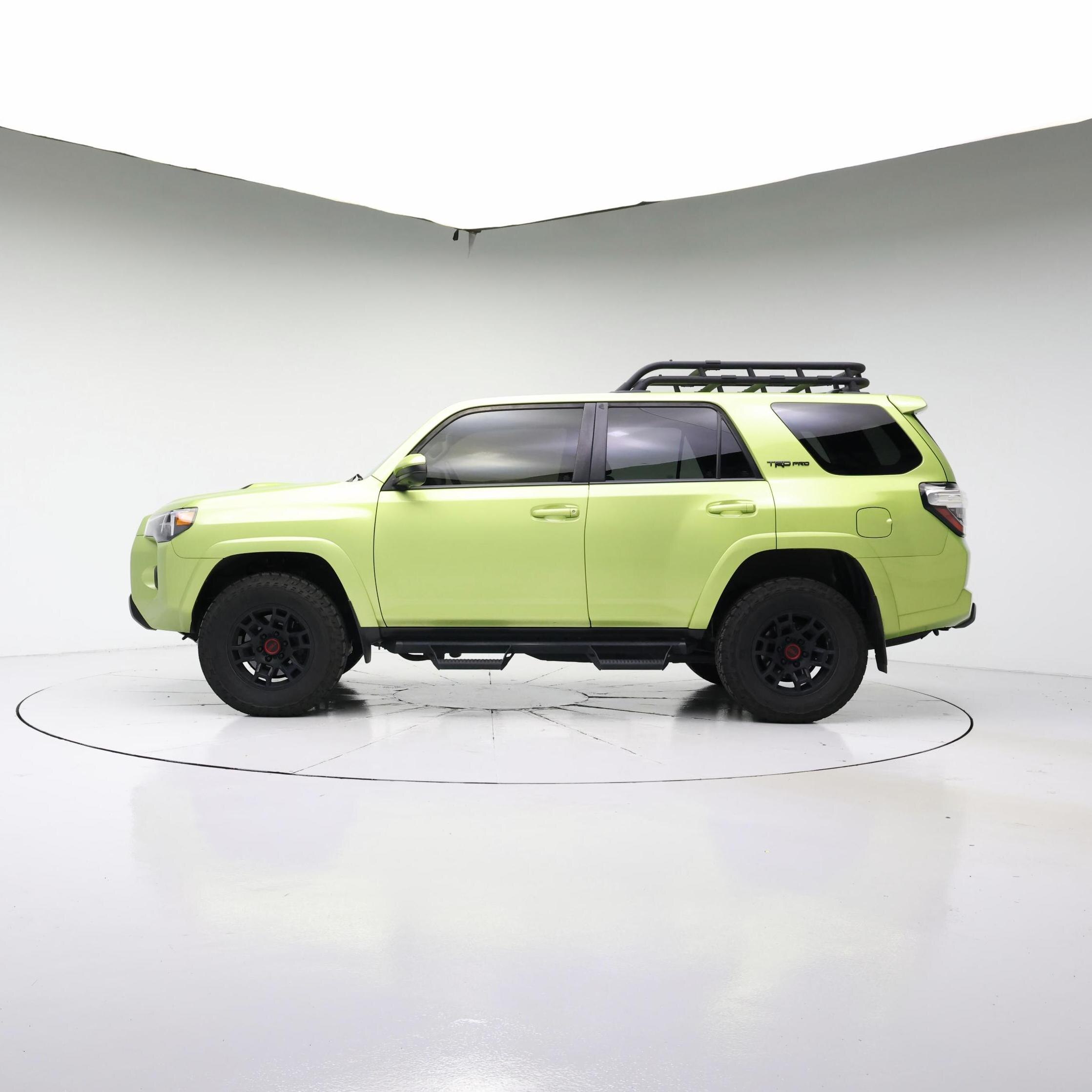 Thumbnail: 2022 Toyota 4Runner - 3