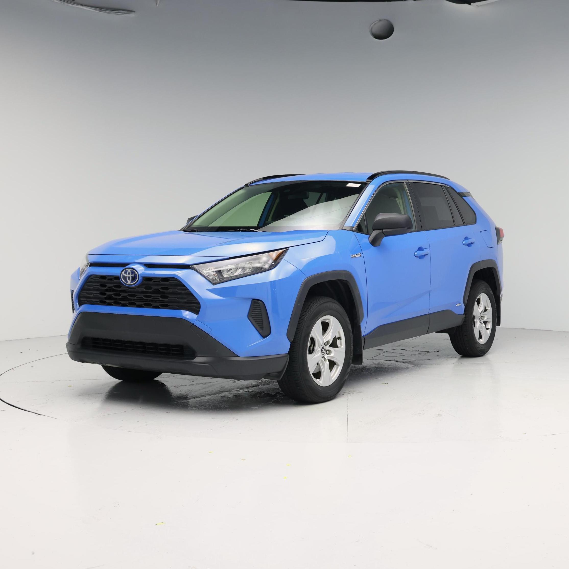 Thumbnail: 2021 Toyota RAV4 - 4