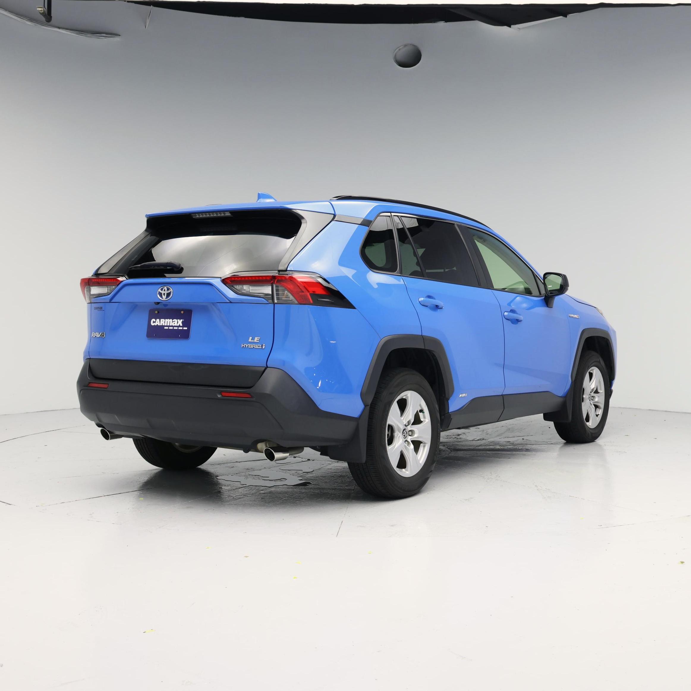 Thumbnail: 2021 Toyota RAV4 - 8
