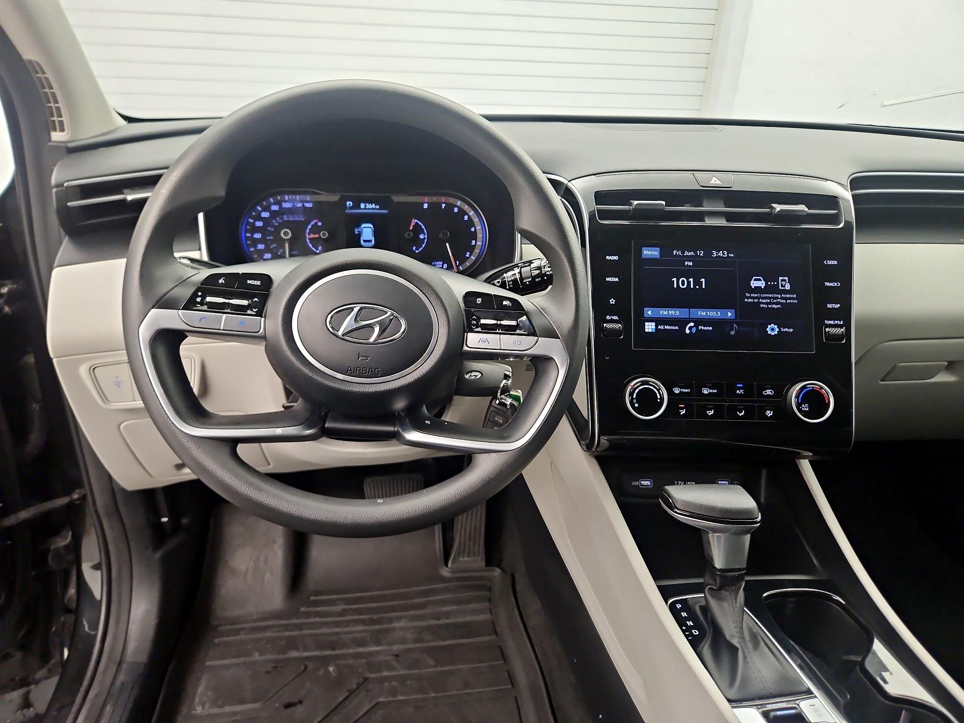 Thumbnail: 2022 Hyundai Tucson - 8