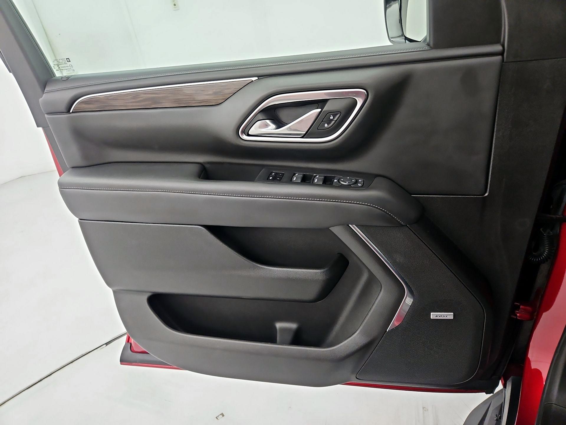 Thumbnail: 2021 Chevrolet Suburban - 12