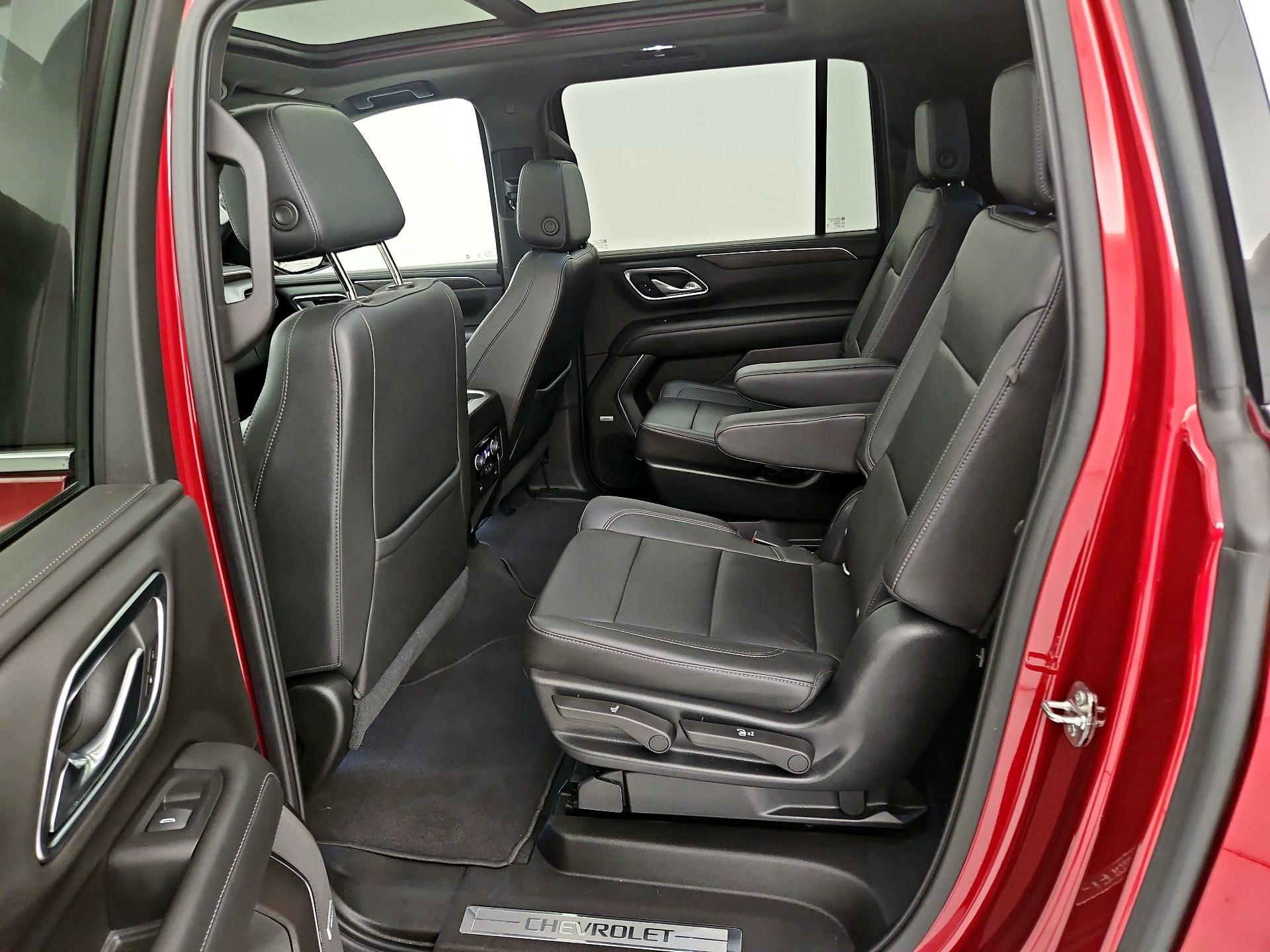 Thumbnail: 2021 Chevrolet Suburban - 20