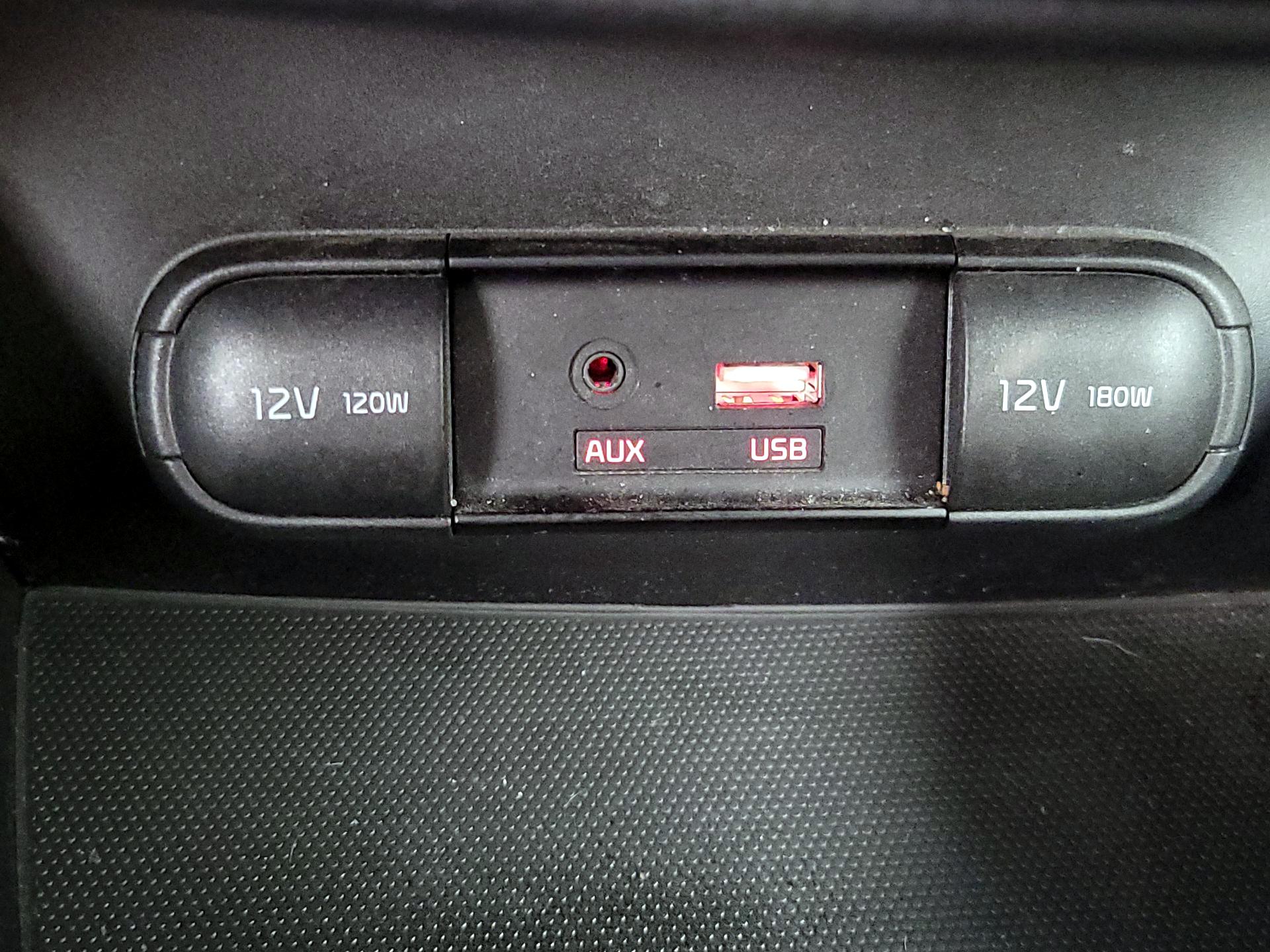Thumbnail: 2016 Kia Soul - 19