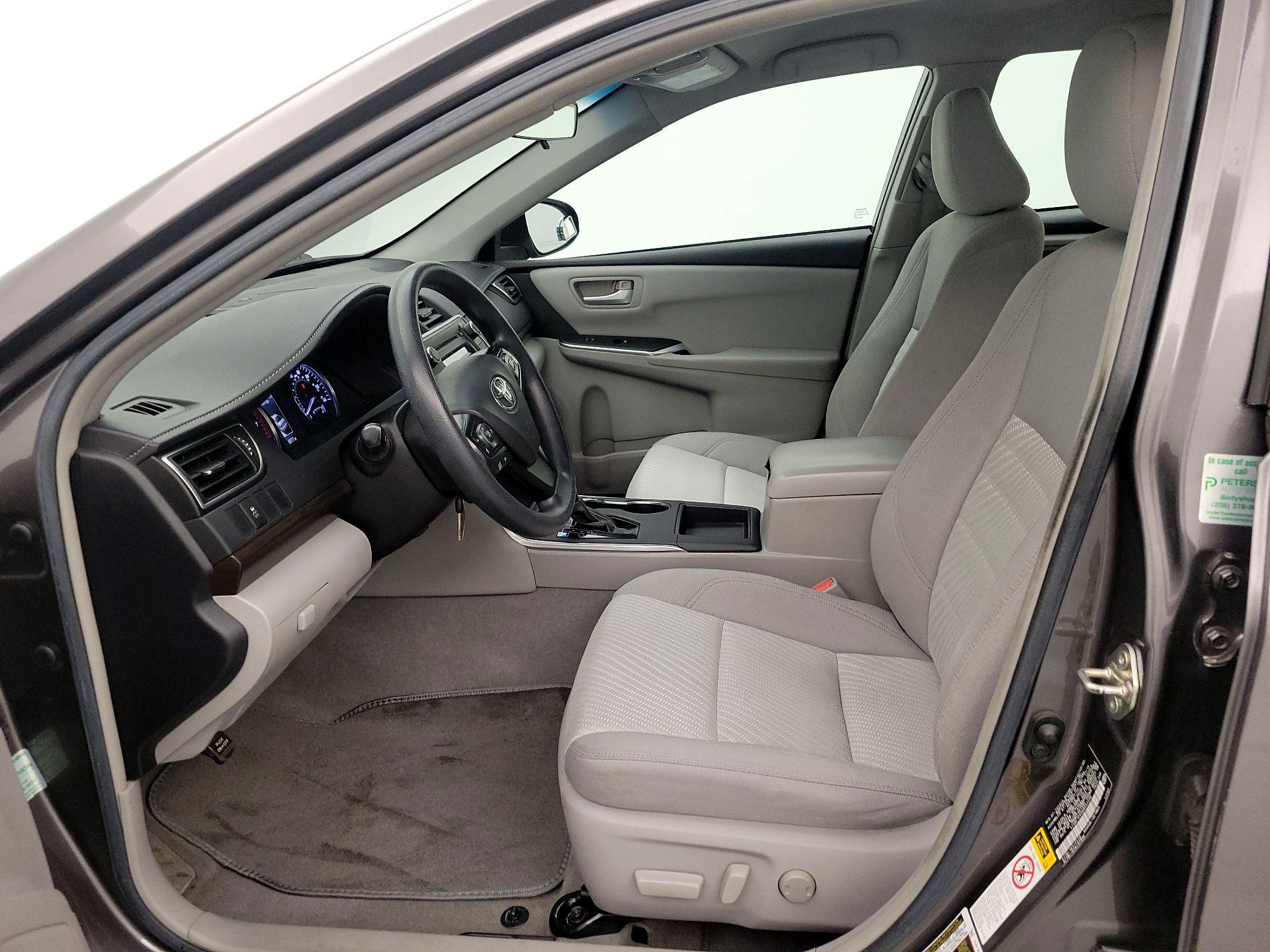 Thumbnail: 2016 Toyota Camry - 11