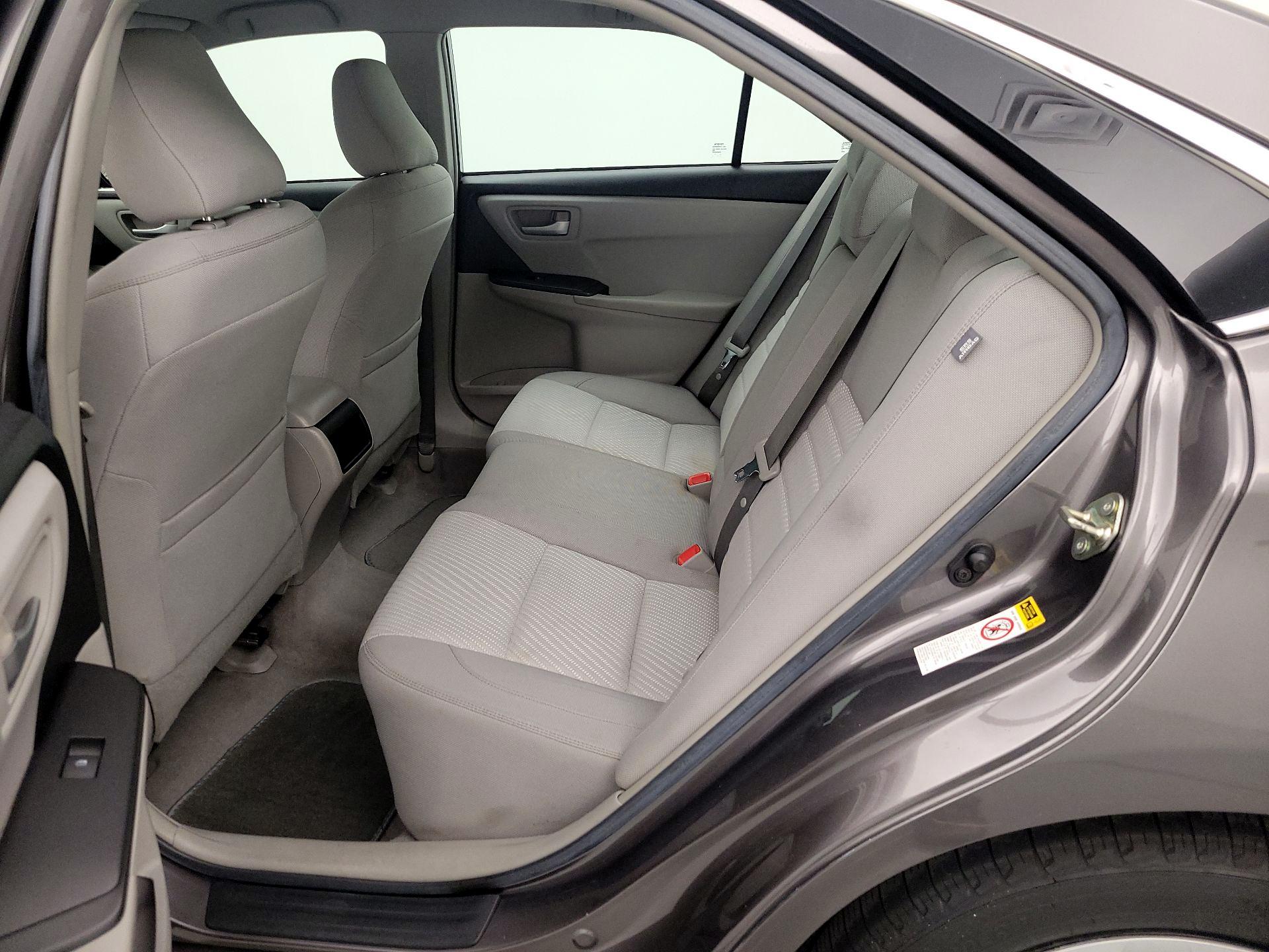 Thumbnail: 2016 Toyota Camry - 19