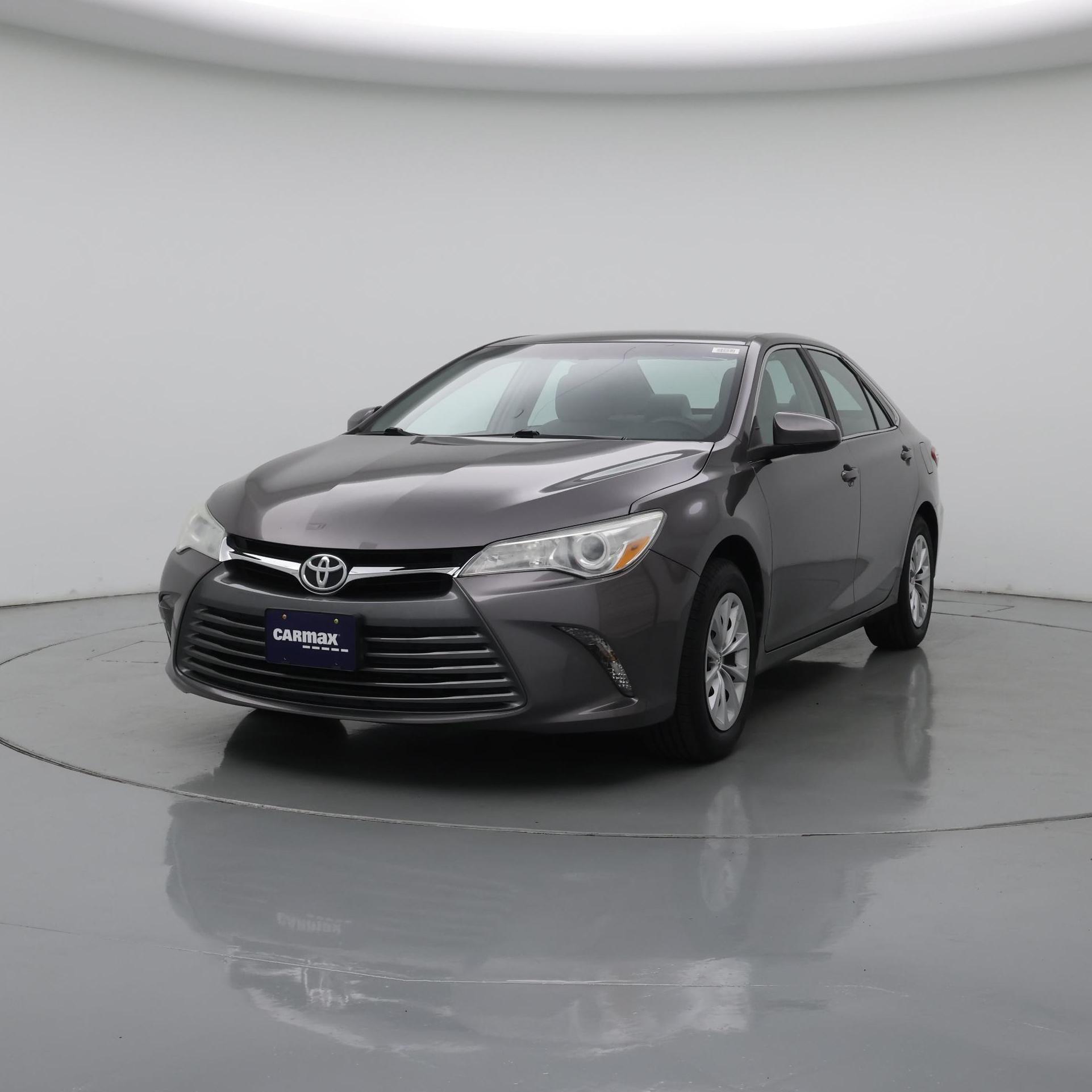 Thumbnail: 2016 Toyota Camry - 4