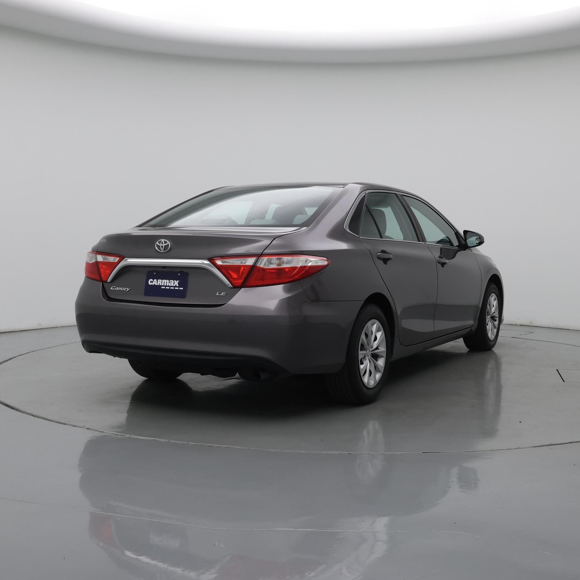 Thumbnail: 2016 Toyota Camry - 8